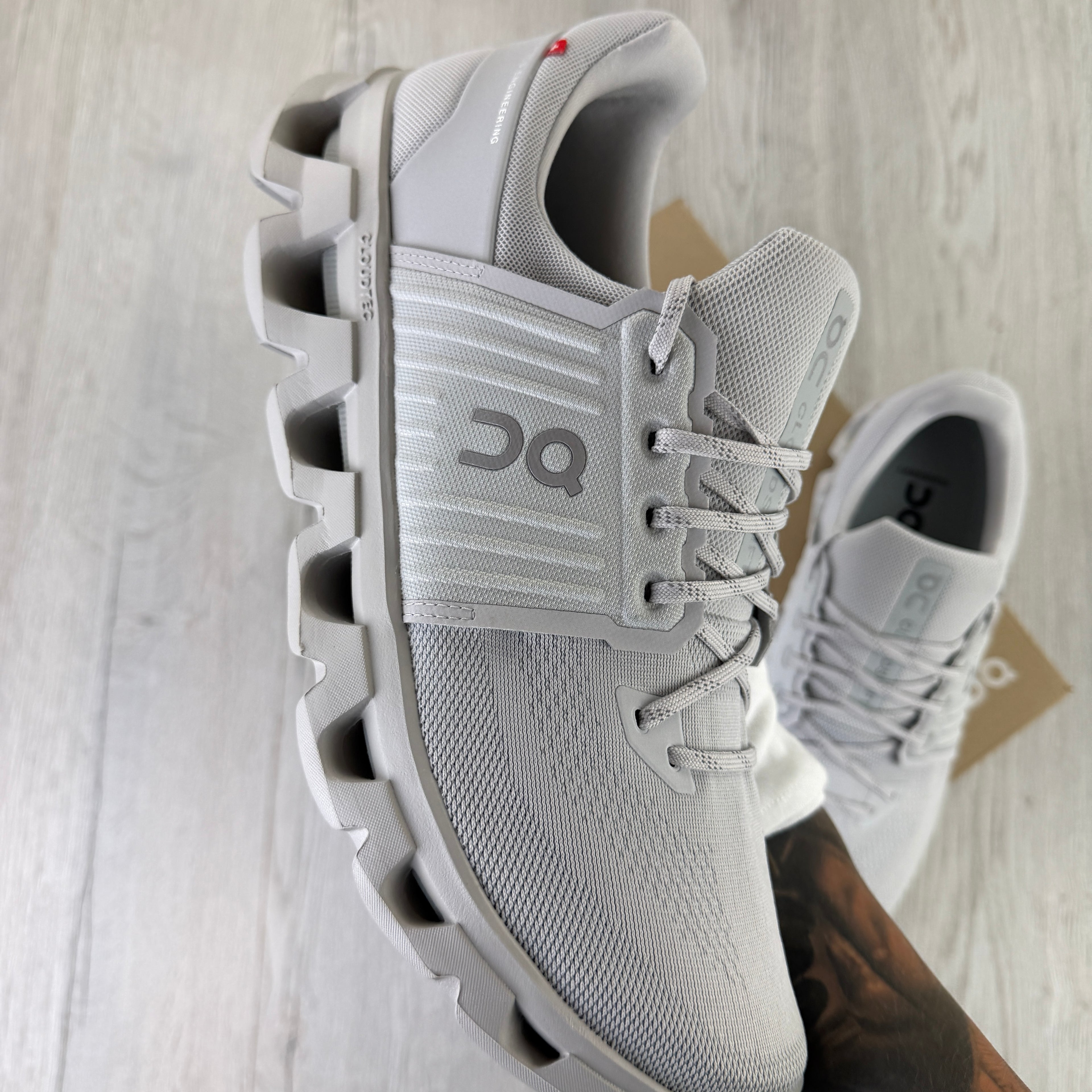 On Running Cloudswift 4 Grey Trainers