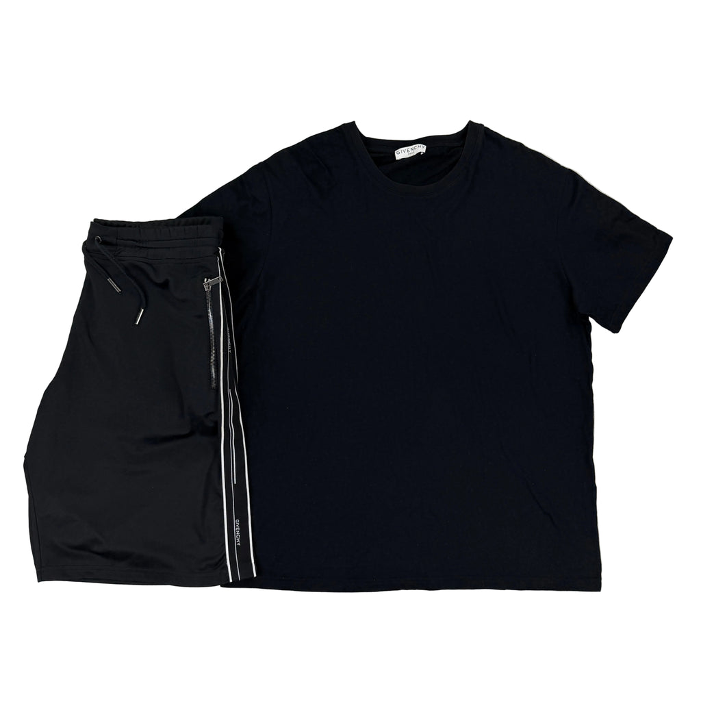 Givenchy Men’s Black T-shirt & Shorts Set - L/XL