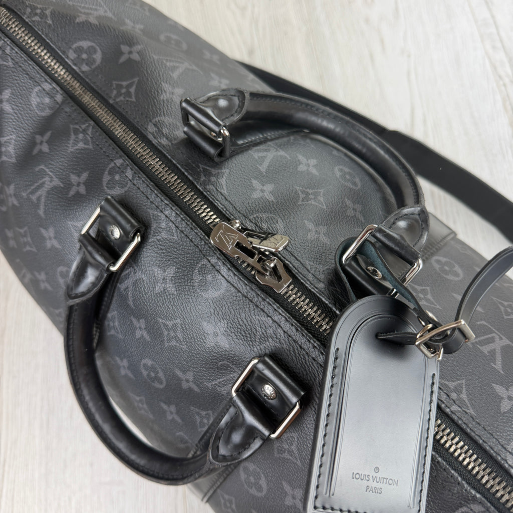 Louis Vuitton Men’s Black Monogram Keepal Bag - 45