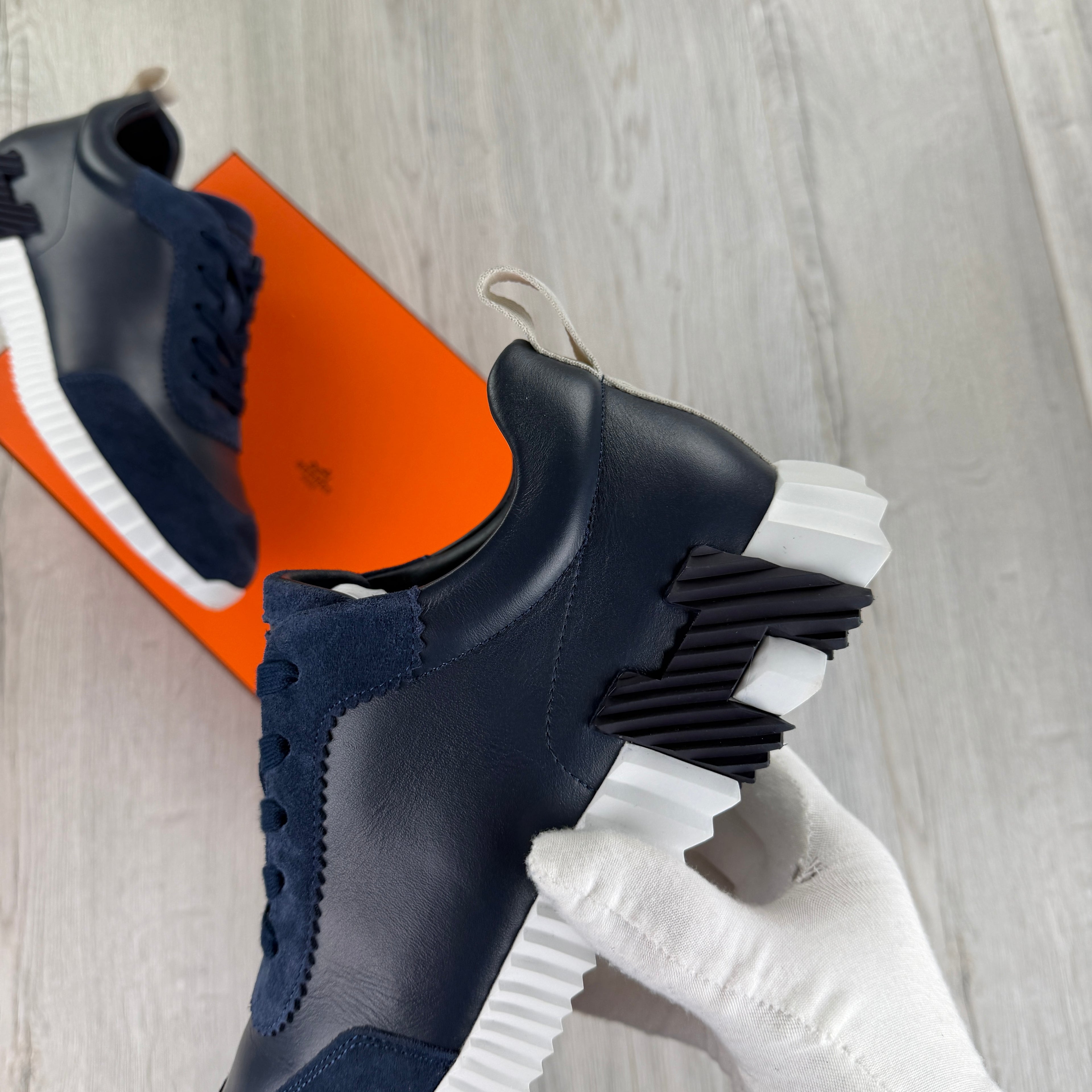 Hermes Men’s Navy Leather Bouncing Sneakers - 42 (Fit Uk 8)