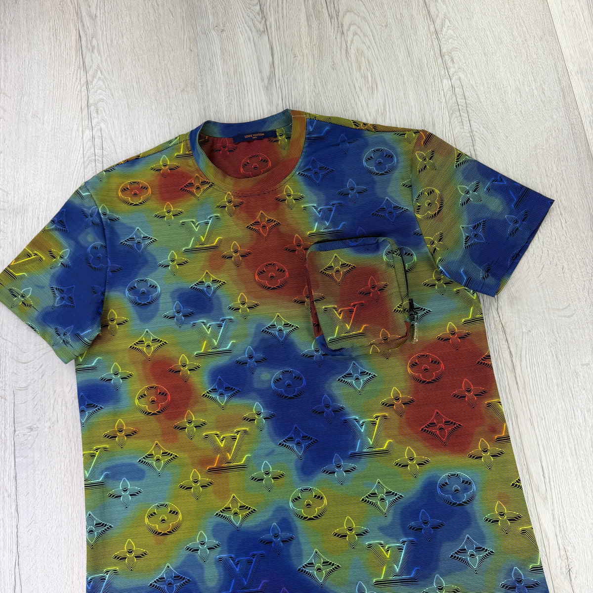 Louis Vuitton Men’s 3D Illusion 2054 T-shirt - Large (Fit XL)