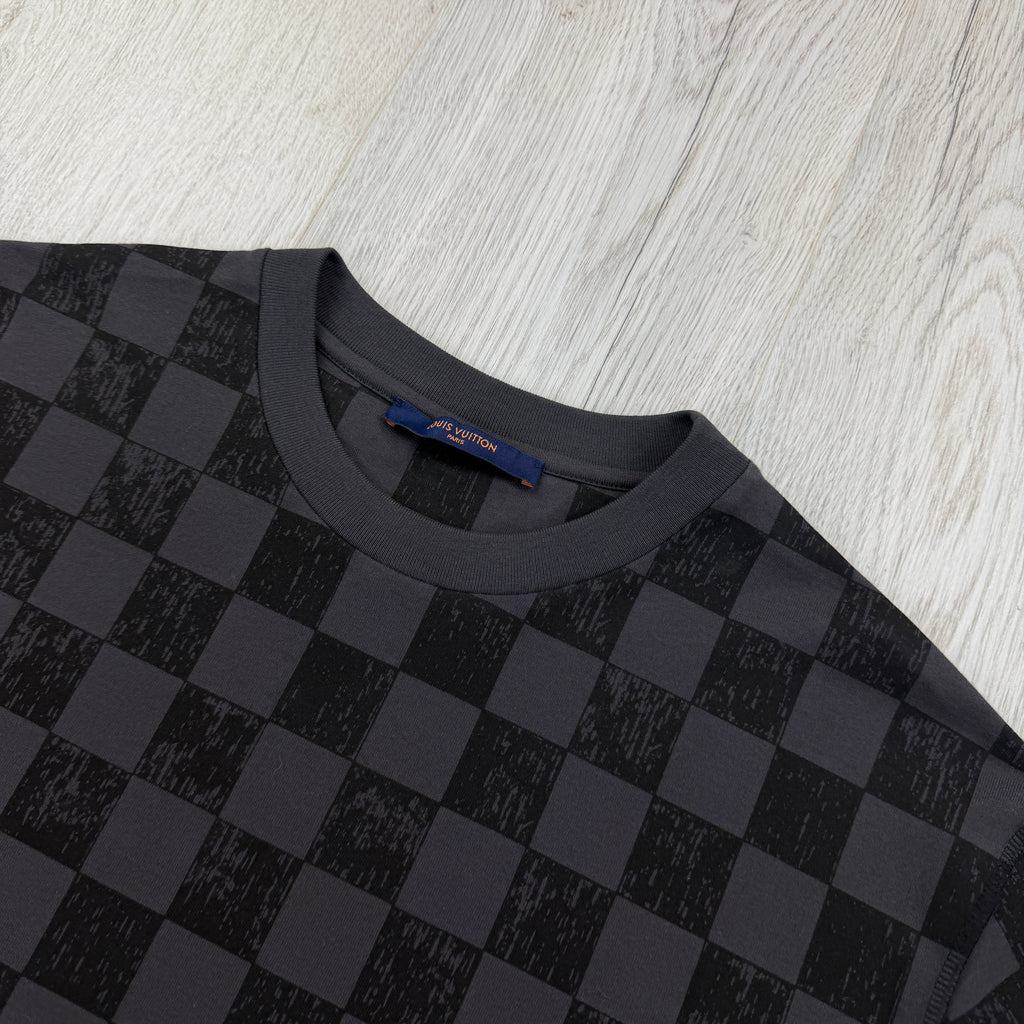 Louis Vuitton Men’s Dark Grey Damier T-shirt - Small
