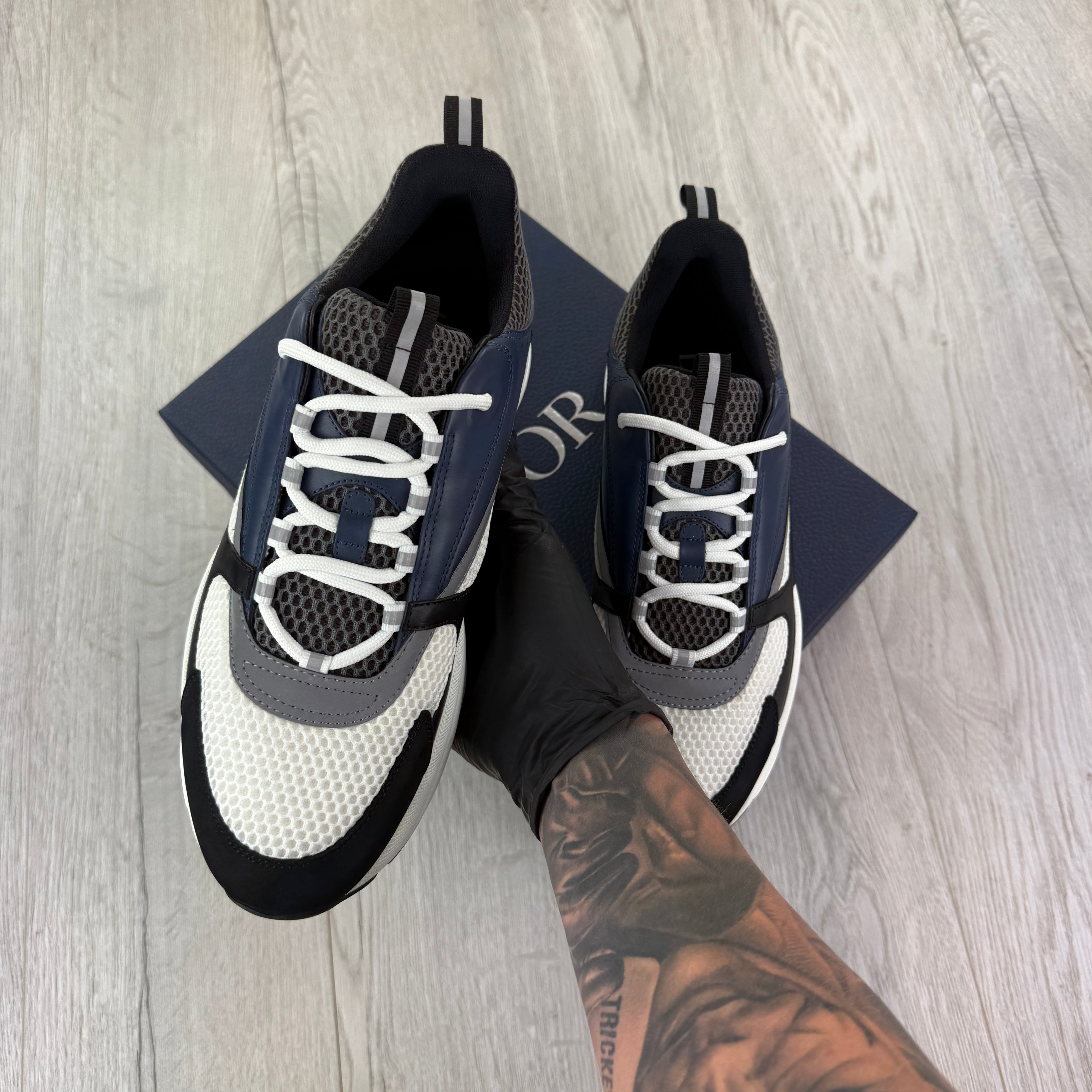 Dior B22 Men’s Navy Runners - 44 (Fit Uk 10/10.5)