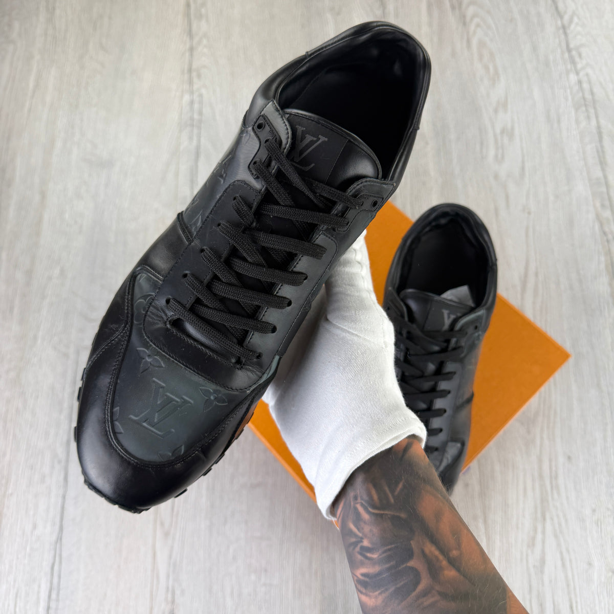 Louis Vuitton Men’s Black Run Away Trainers - Uk 11