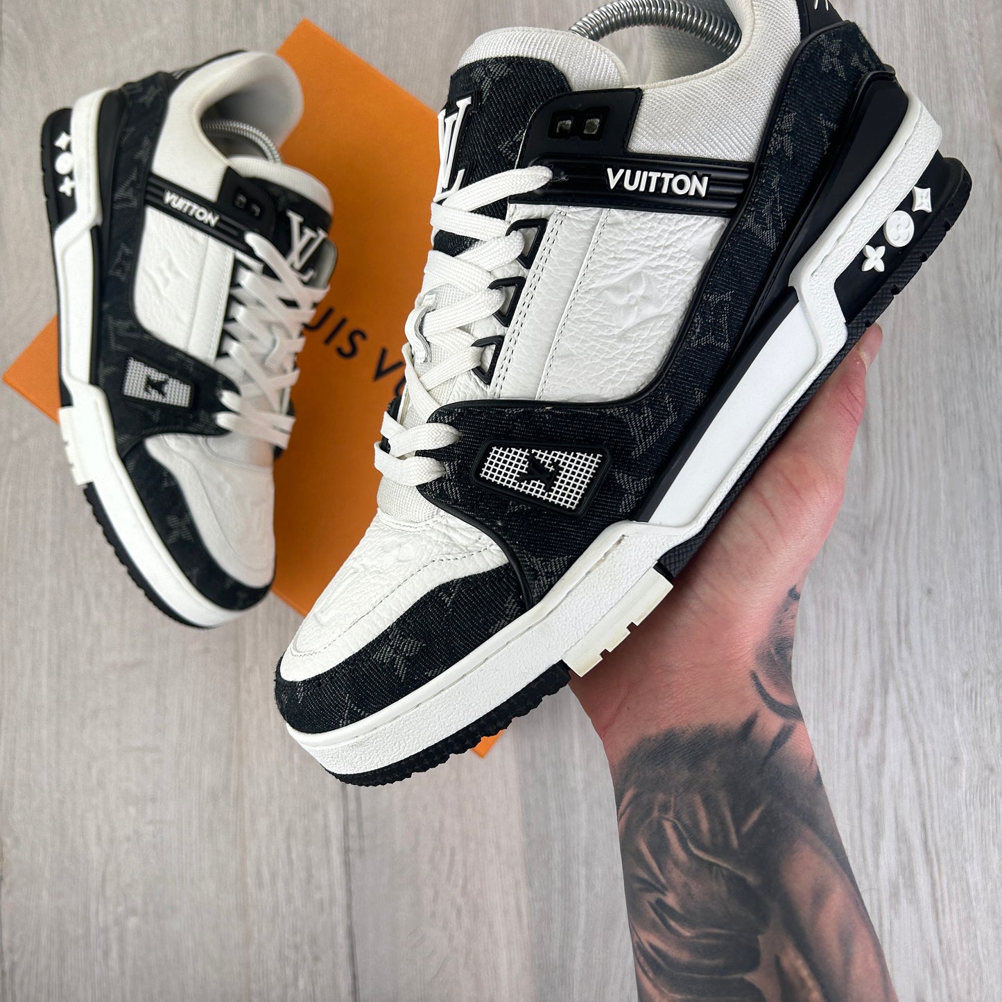 Louis Vuitton Men’s Black & White Trainers - Uk 8 (Fit 9)