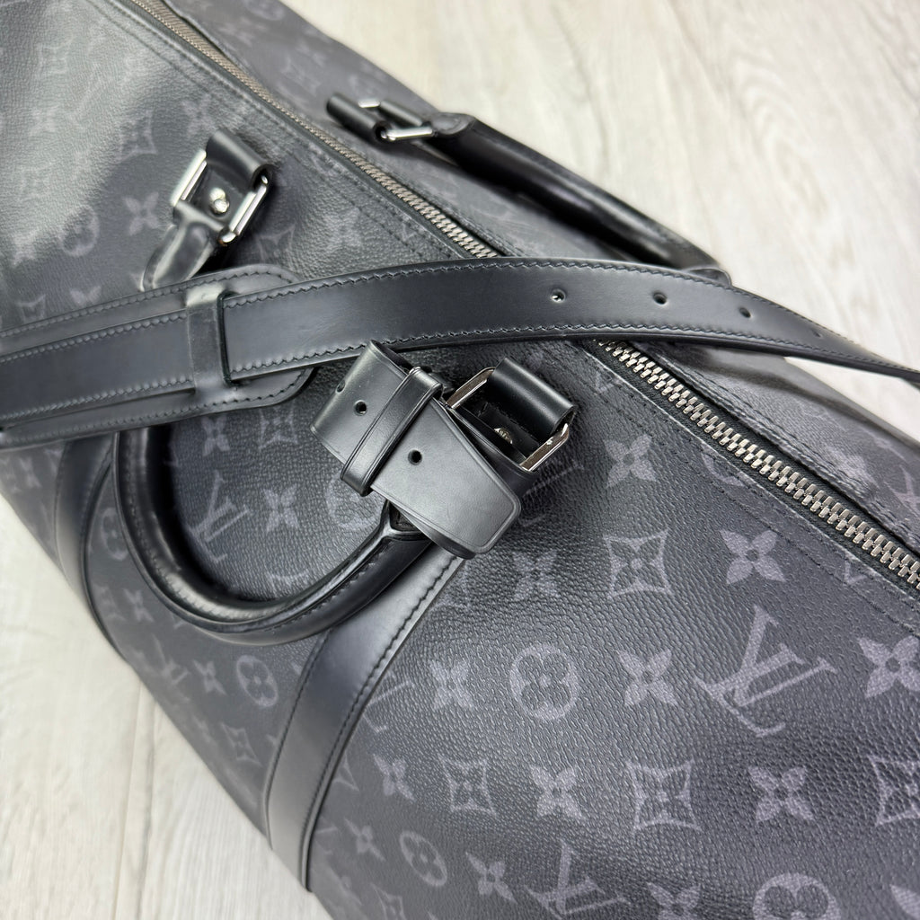 Louis Vuitton Men’s Black Monogram Keepal Bag - 55
