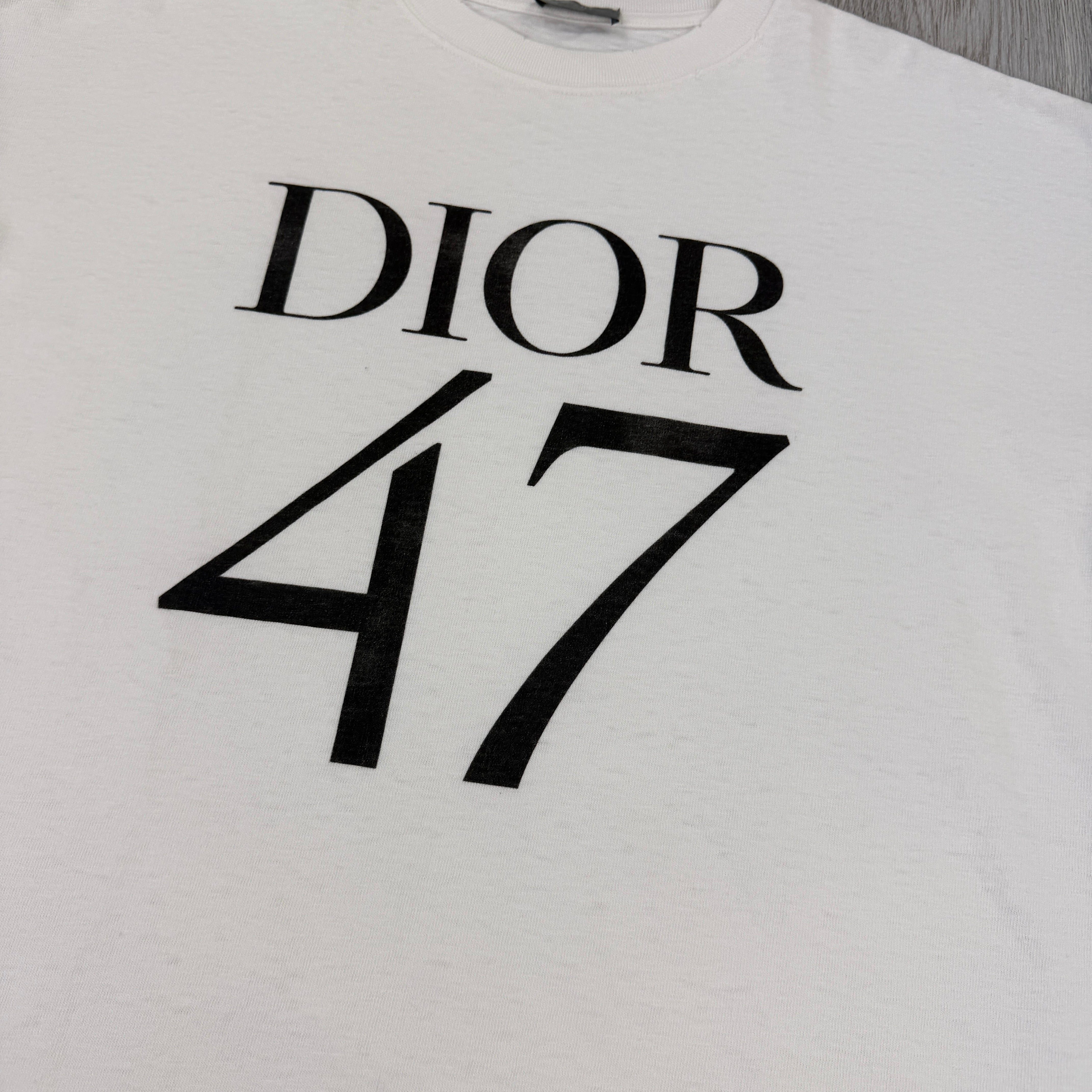 Christian Dior Men's White T-shirt - XS Oversized – Trickey.store