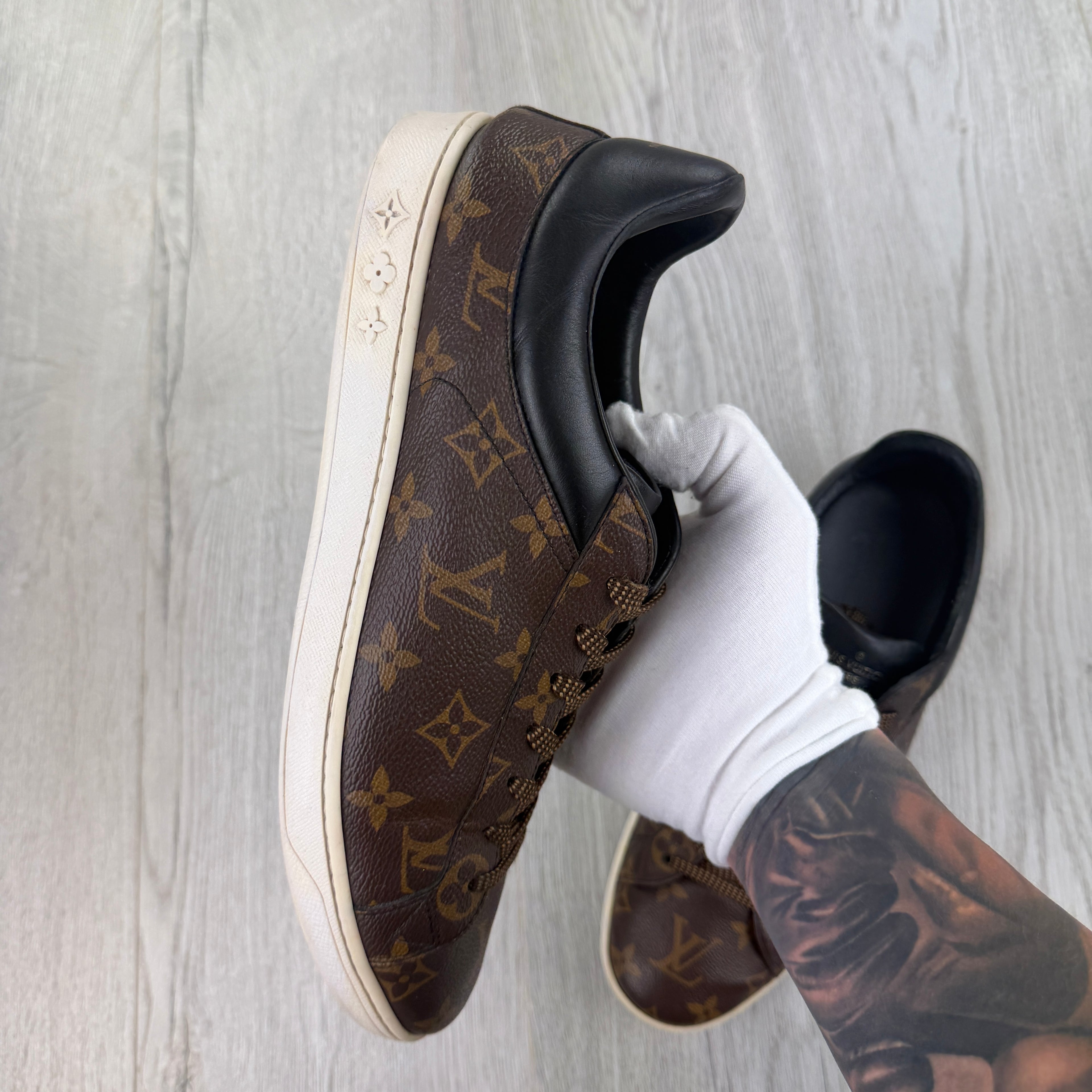 Louis Vuitton Men’s Brown Monogram Low Leather Sneakers - Uk 9