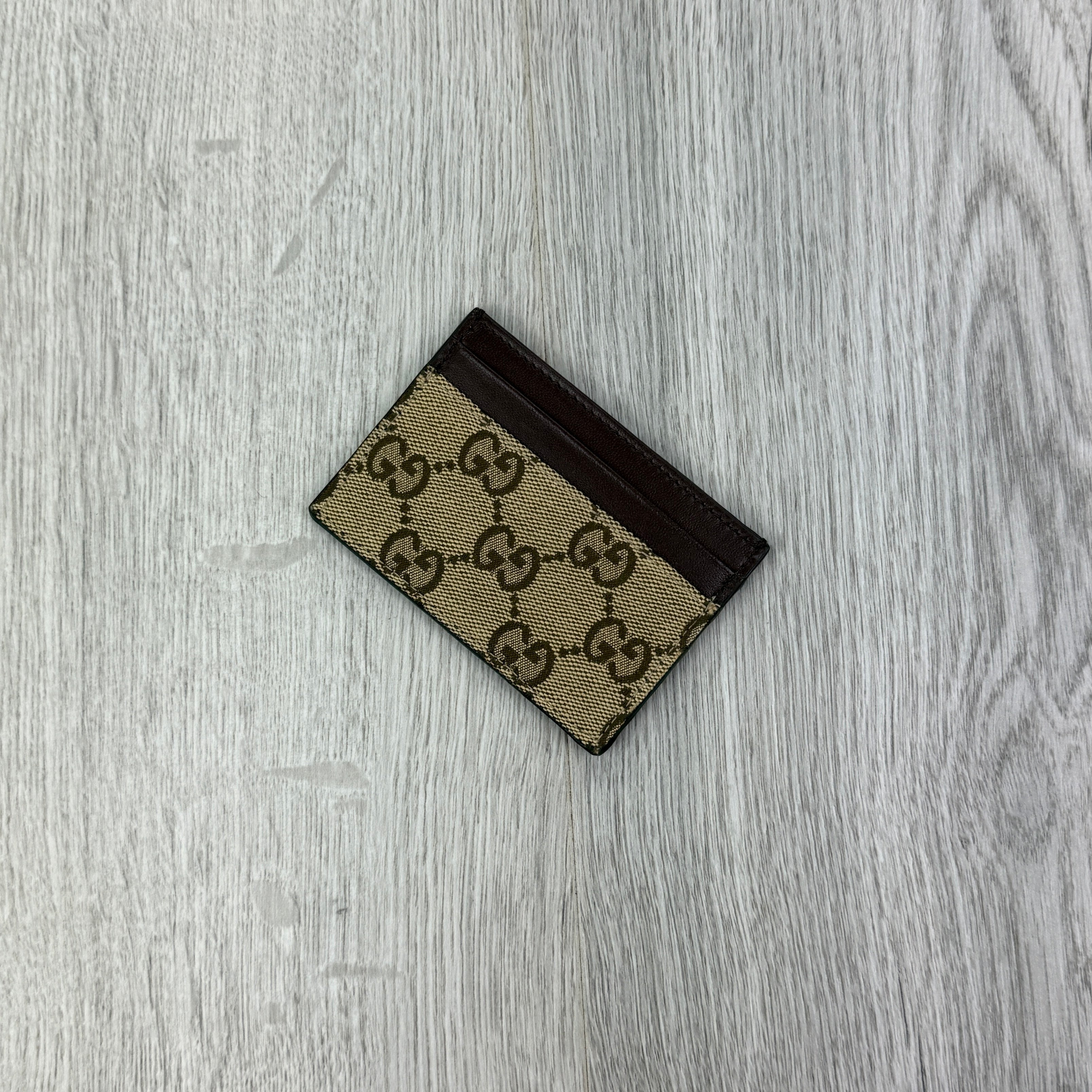 Gucci GG Supreme Classic Card Holder