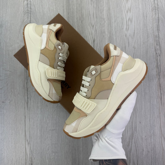 Burberry Women’s Ramsey Check Trainers