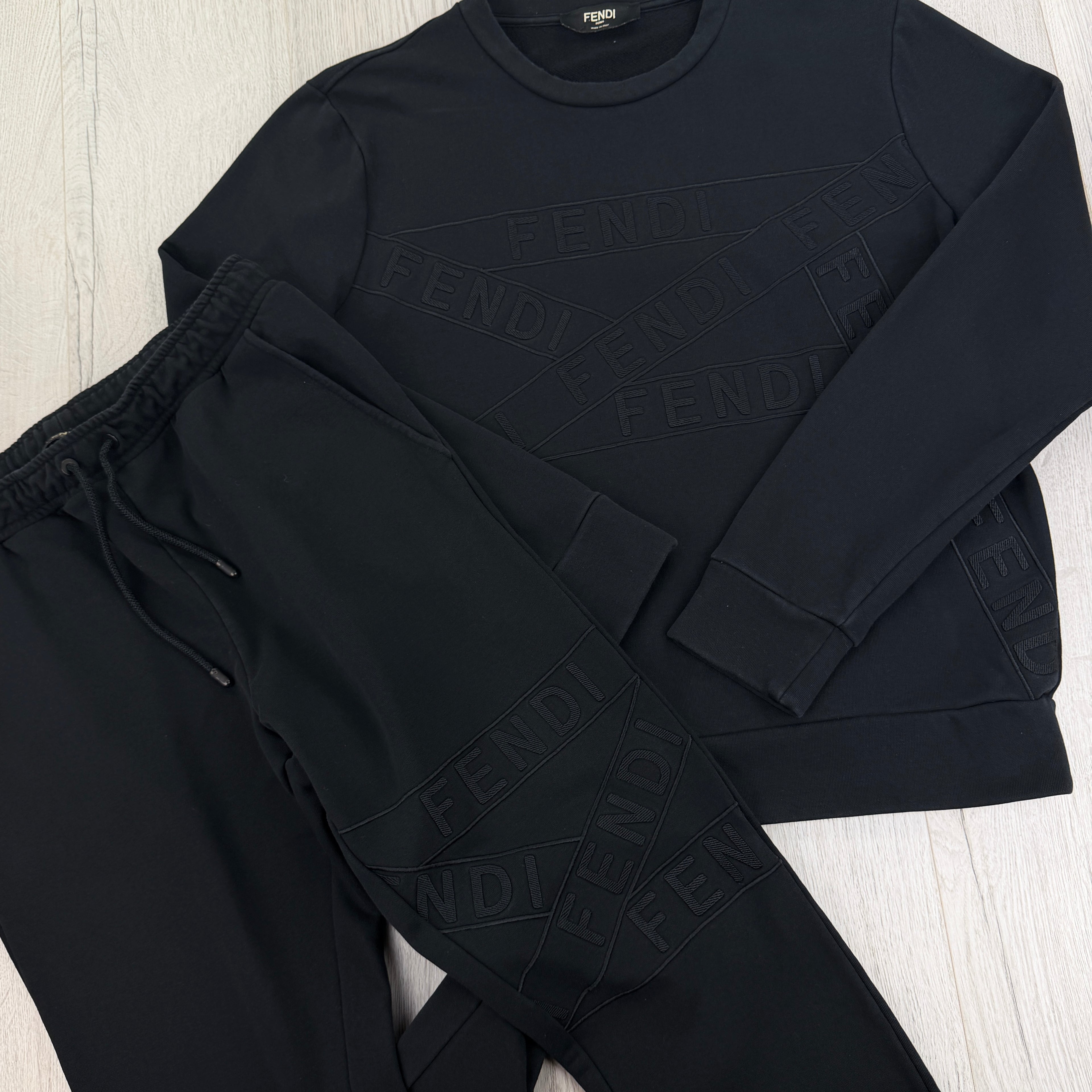 Fendi Men’s Logo Full Black Tracksuit - Medium Slim