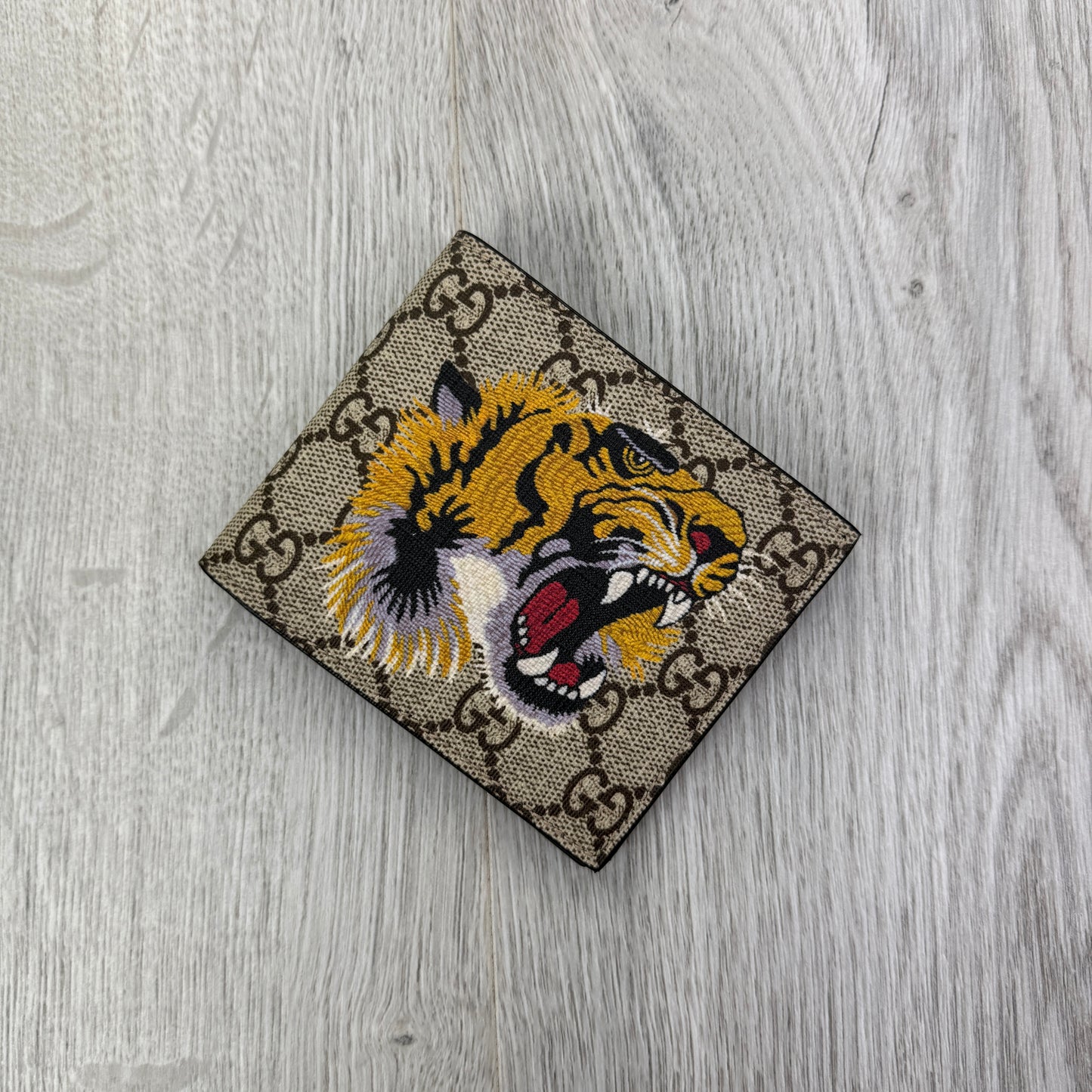 Gucci Men’s GG Supreme Tiger Wallet