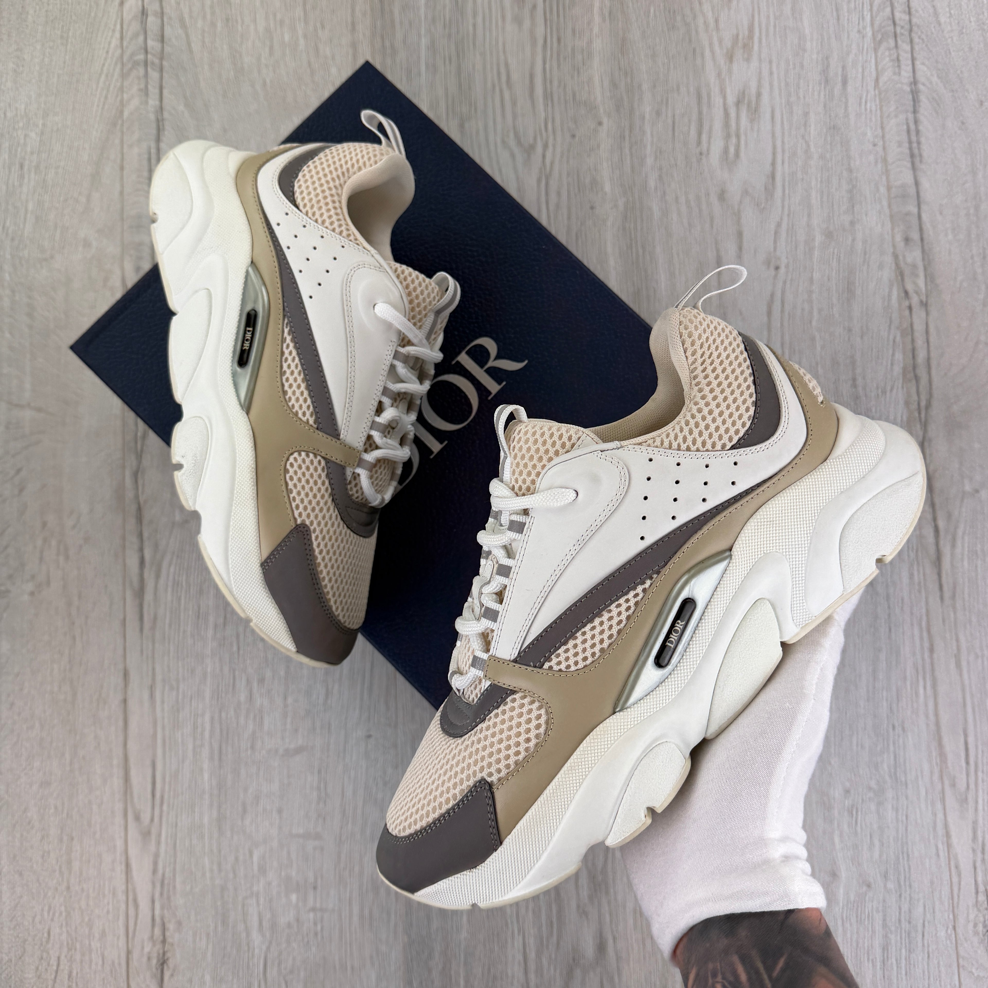 Dior B22 Men’s Cream Beige White Trainers - 42 (Fit Uk 7.5)