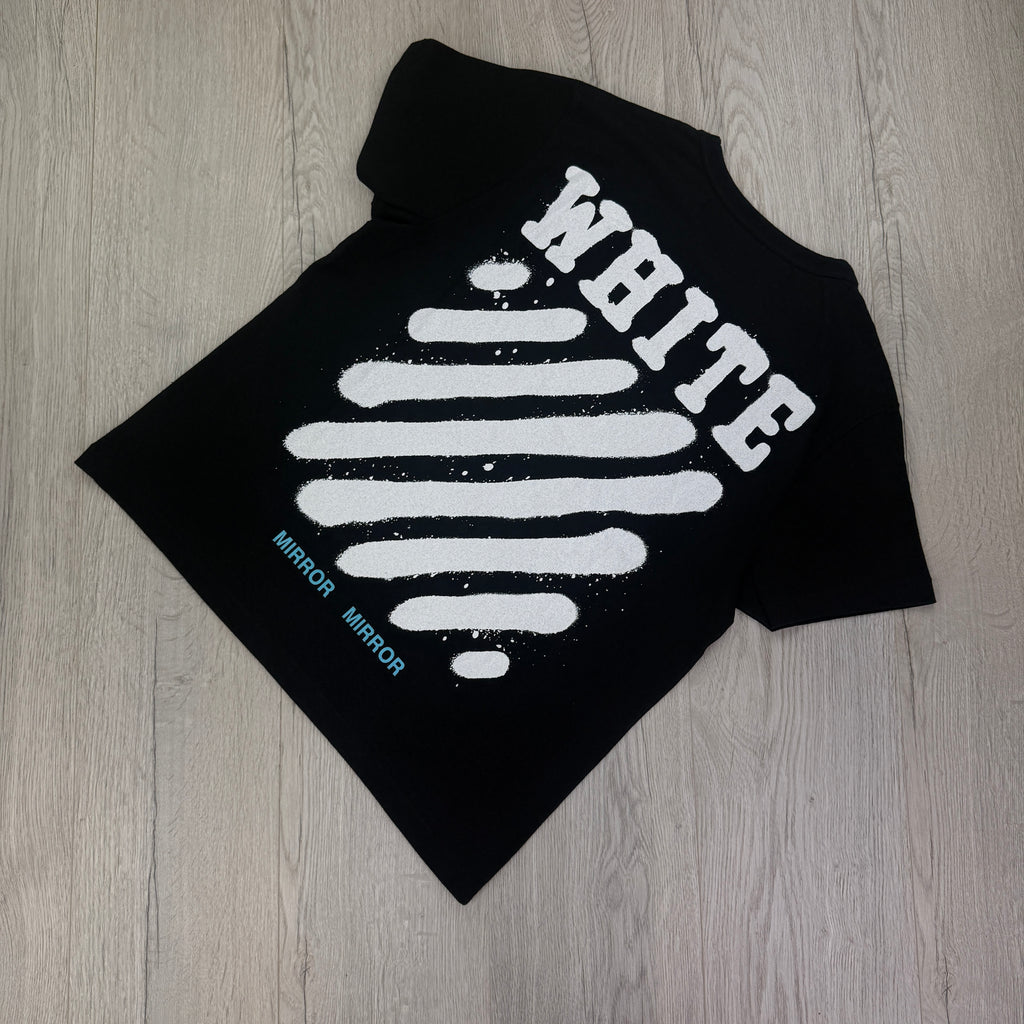 Off White Men’s Black T-shirt Sprayed Arrow Logo - XS Oversized