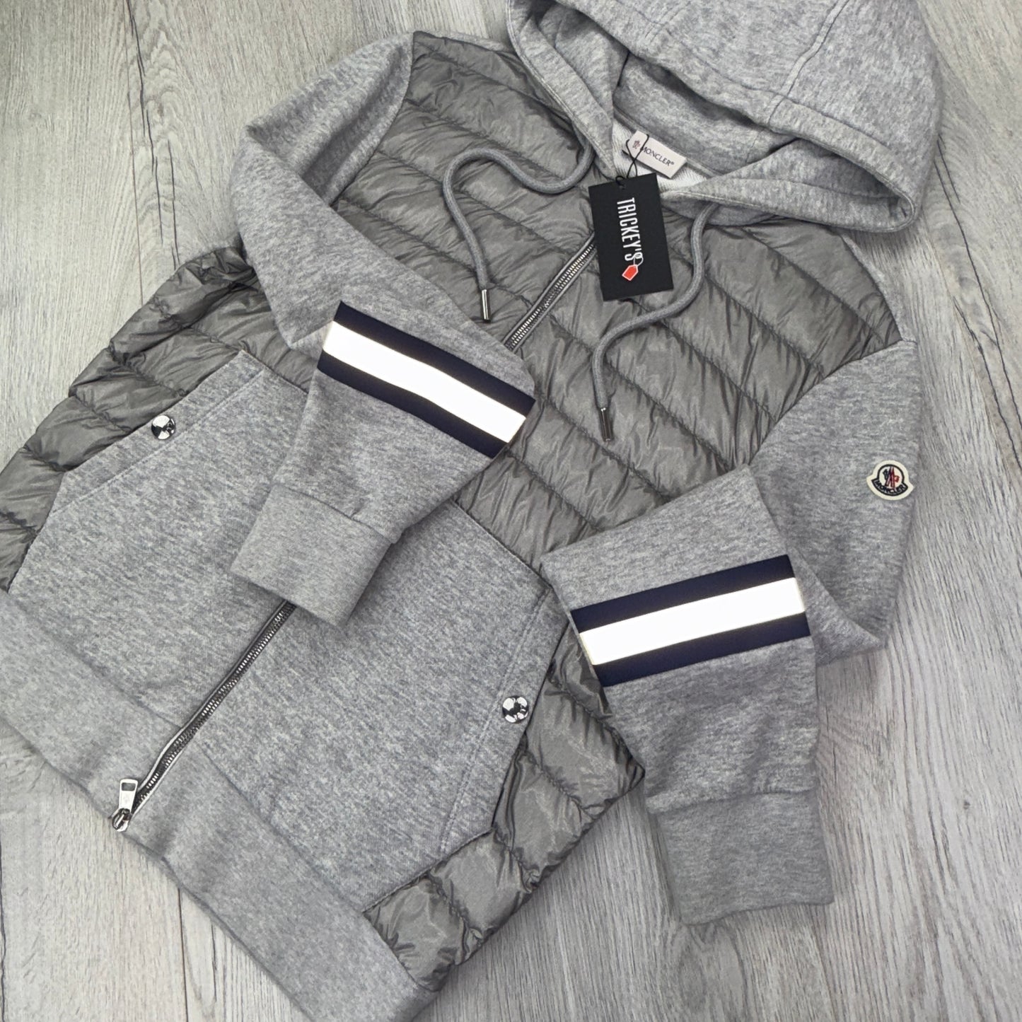Moncler Men’s Maglia Grey Zip-up Hoodie Reflective Sleeves - Medium
