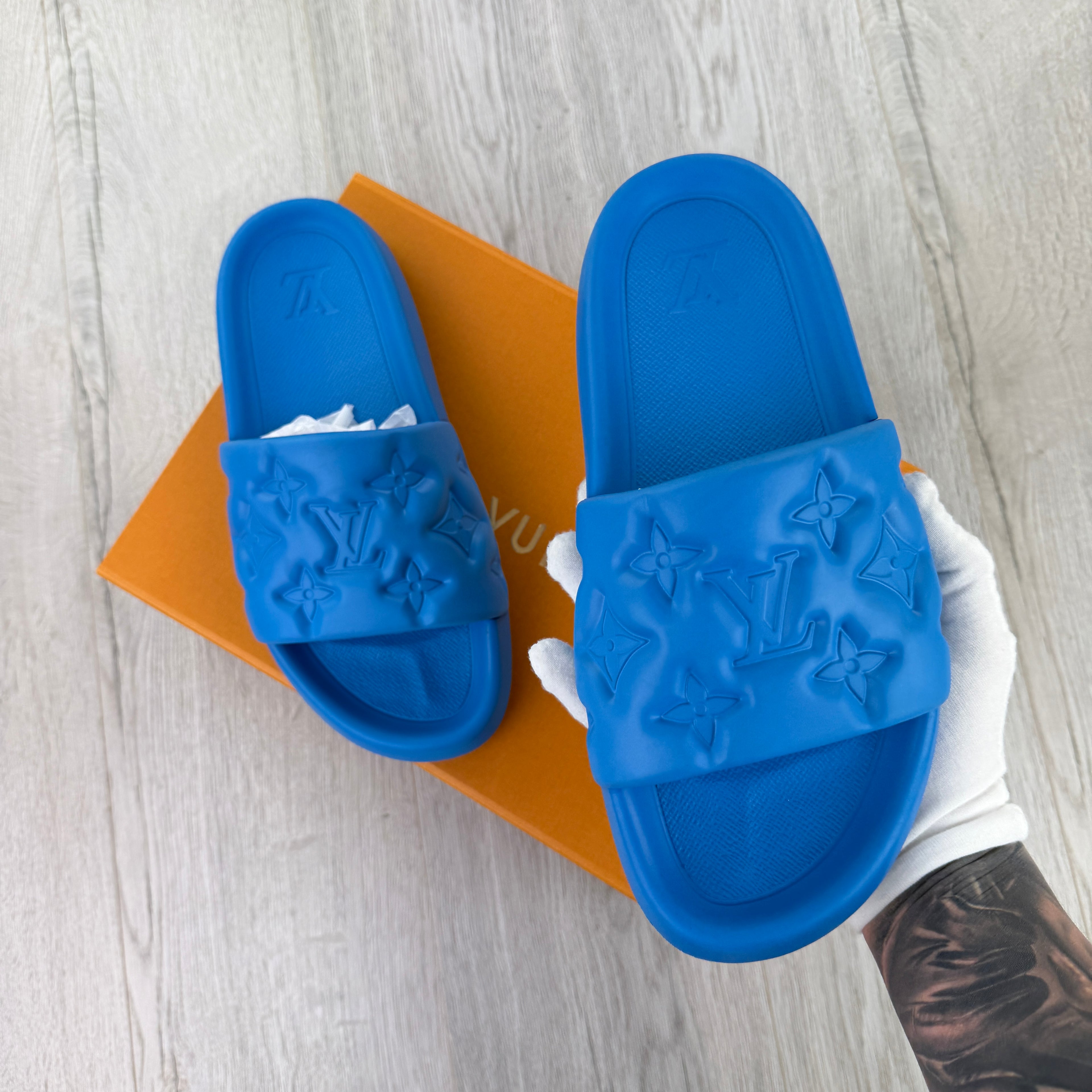 Louis Vuitton Men’s Blue Waterfront Mules Sliders - Uk 9 (Fit 9.5/10)