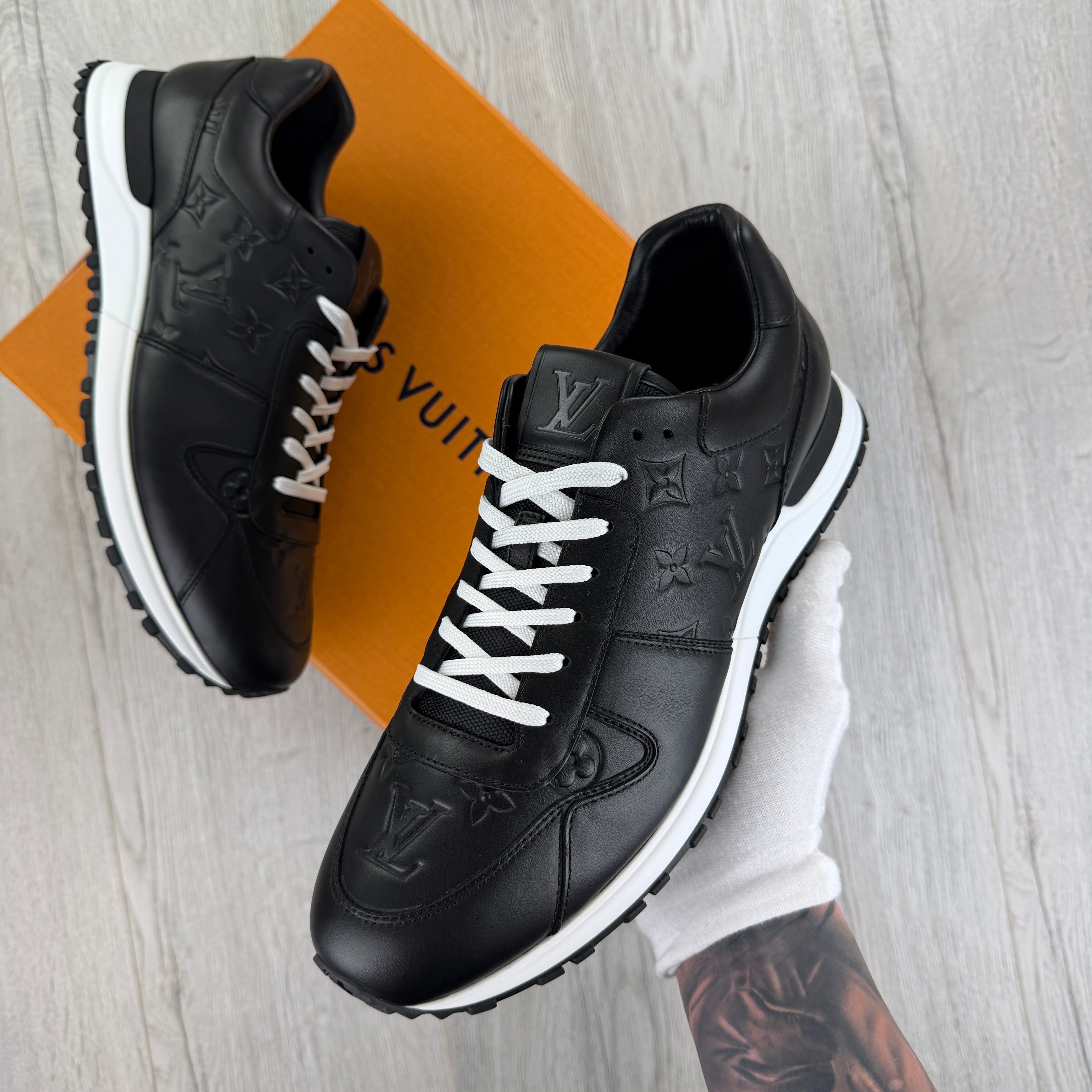 Louis Vuitton Men’s Black Leather Run Away Trainers - Uk 10