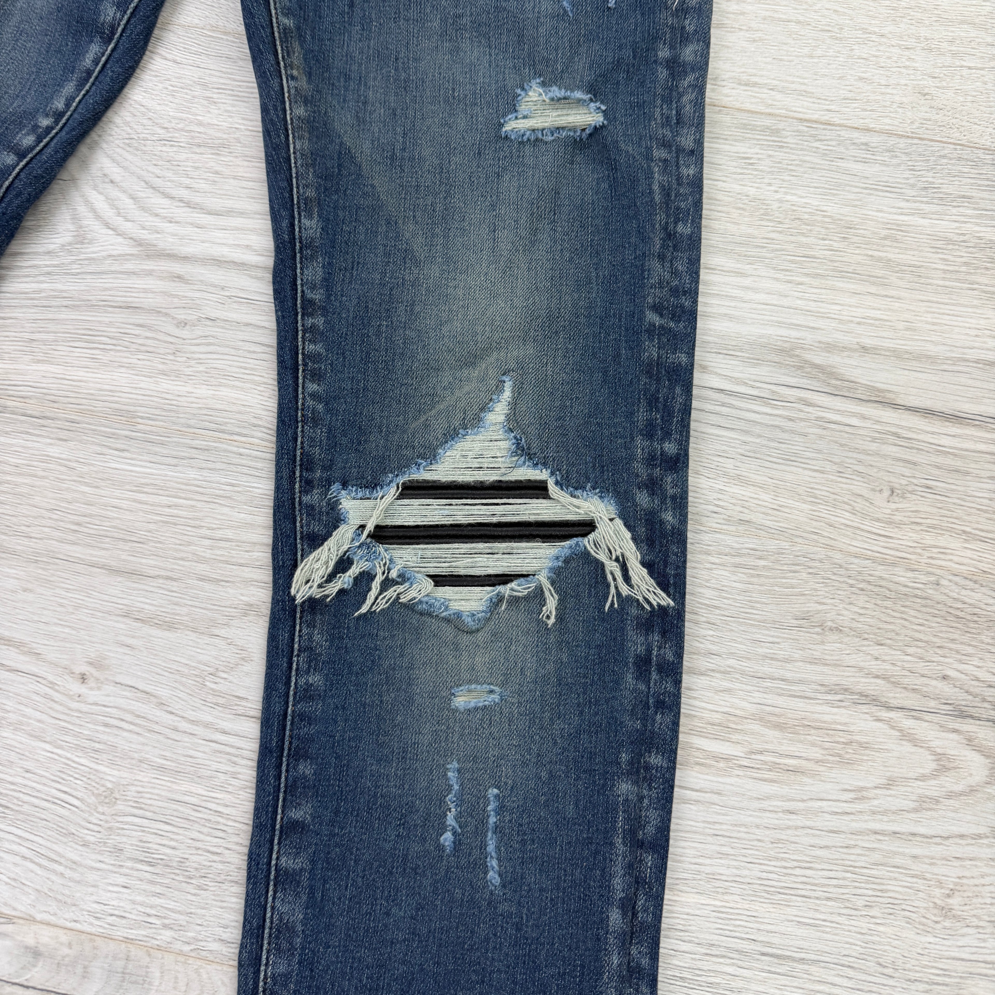 Amiri Men’s MX1 Distressed Blue Jeans - Uk 30