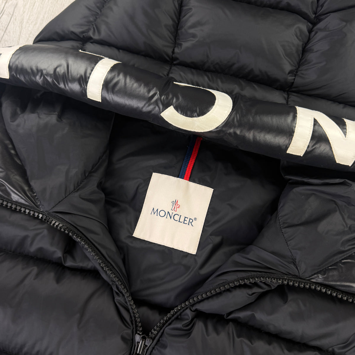 Moncler Men’s Salzman Giubbotto Black Puffer Jacket - Size 3