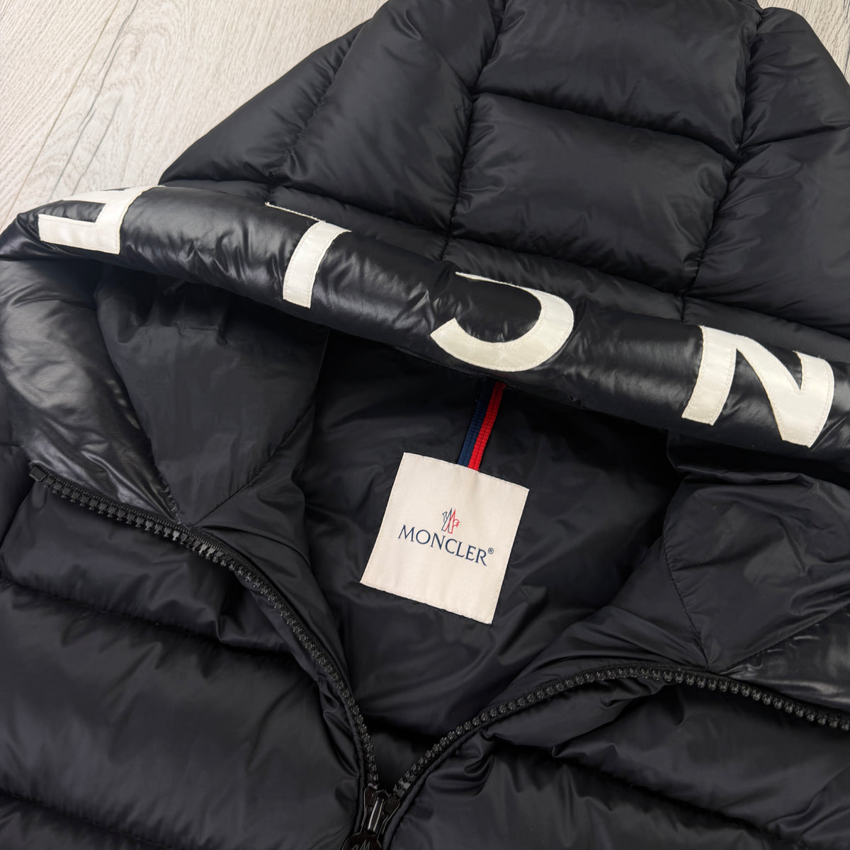 Moncler Men’s Salzman Giubbotto Black Puffer Jacket - Size 3