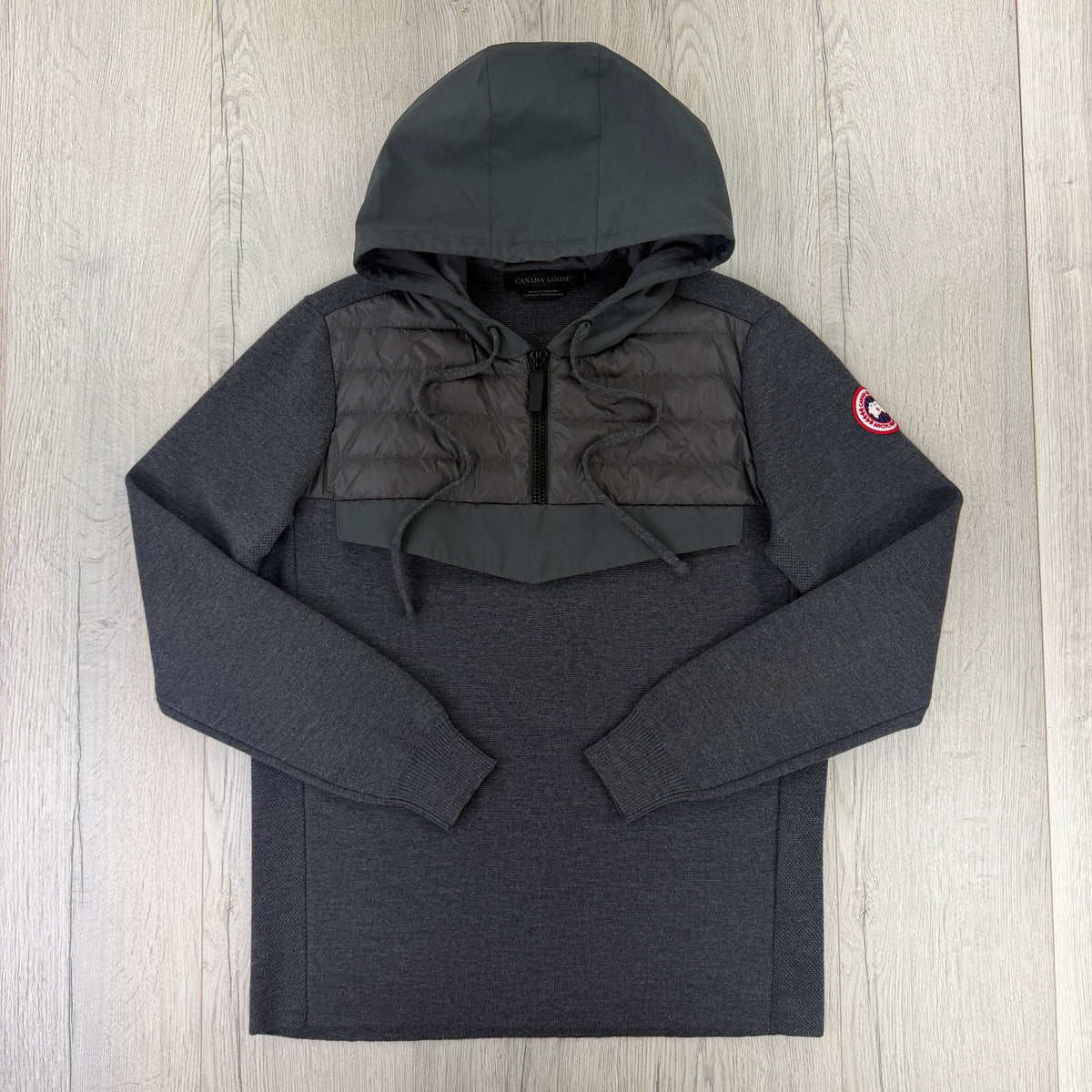 Canada Goose Men’s Grey 1/4 Zip Cardigan - Medium