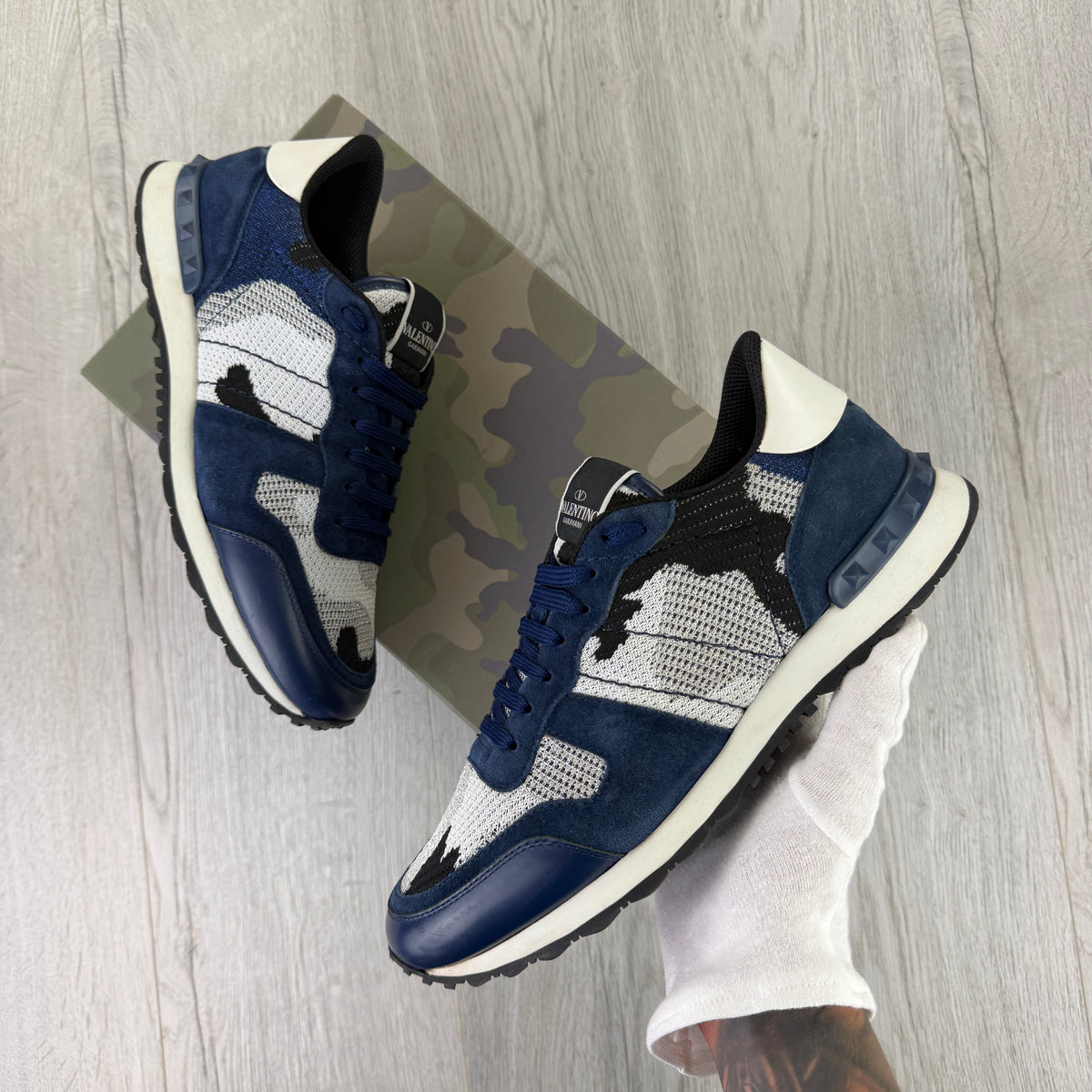 Valentino Men’s Navy Mesh Rockrunner Trainers - Uk 8