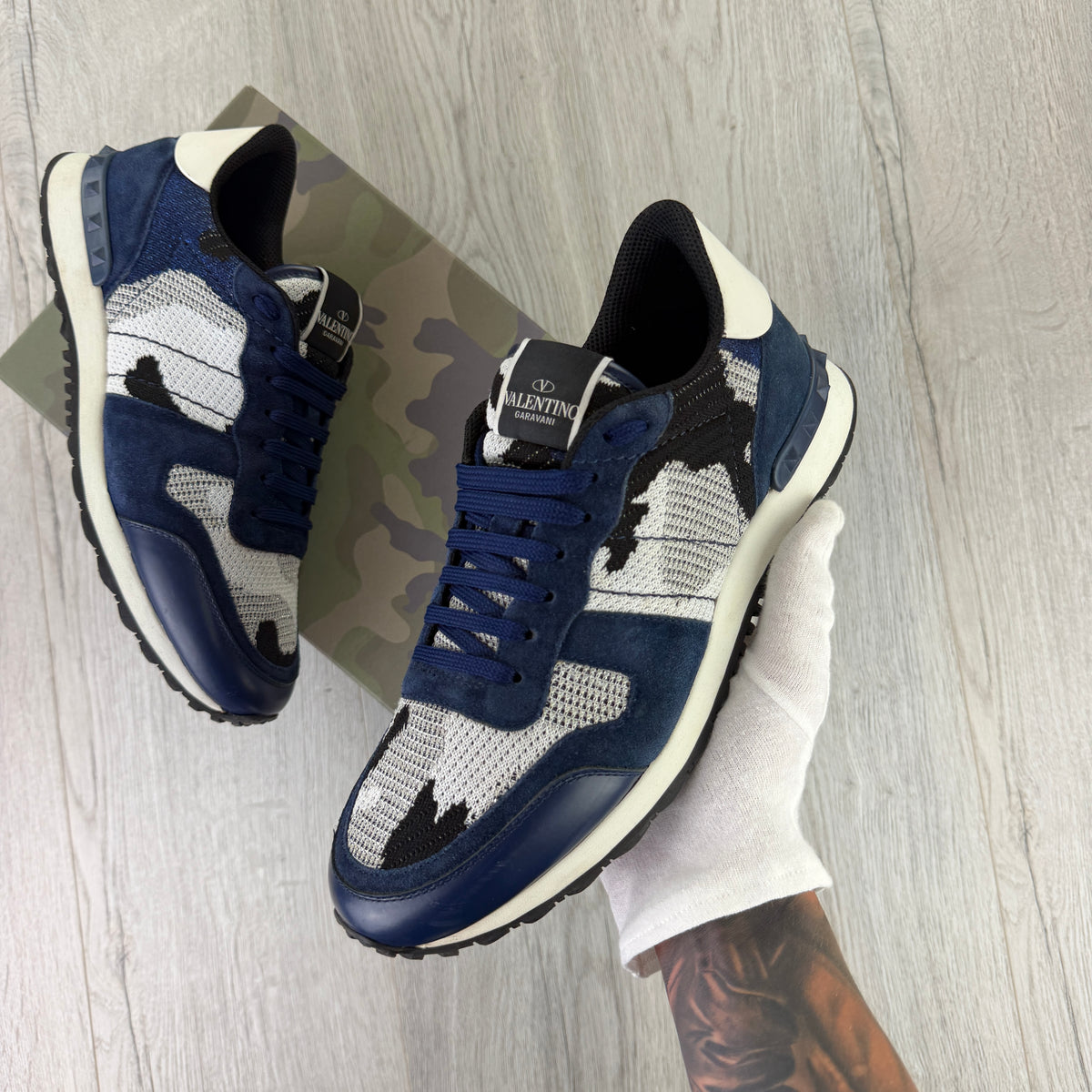 Valentino Men’s Navy Mesh Rockrunner Trainers - Uk 8