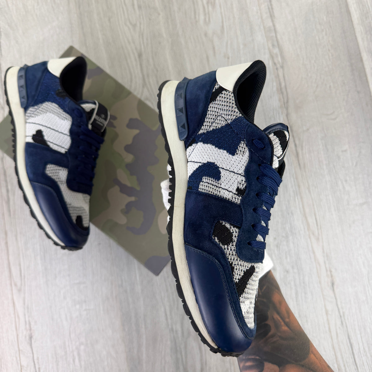 Valentino Men’s Navy Mesh Rockrunner Trainers - Uk 8