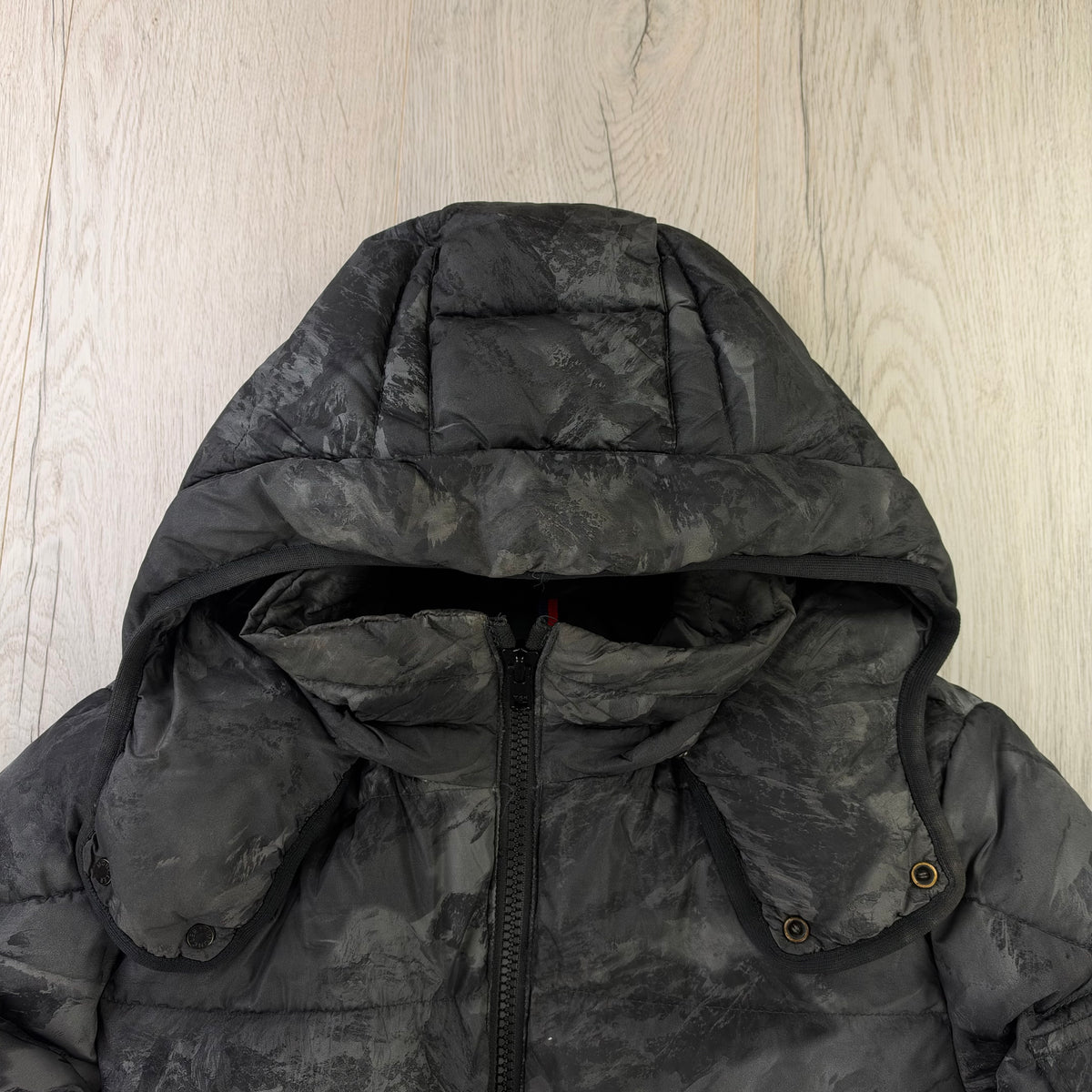 Moncler Hymalay Giubbotto Camo Down Puffer Jacket - Size 1