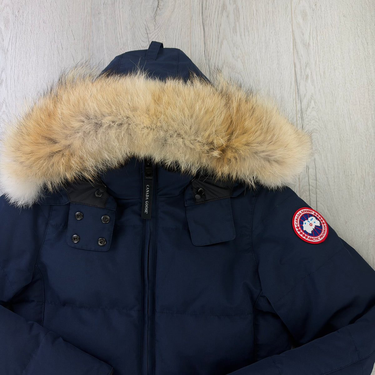 Canada Goose Women’s Navy Chelsea Parker Jacket - Medium