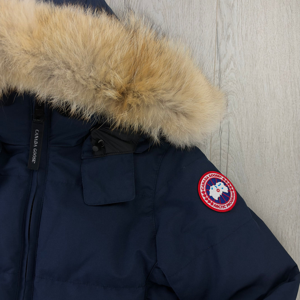 Canada Goose Women’s Navy Chelsea Parker Jacket - Medium