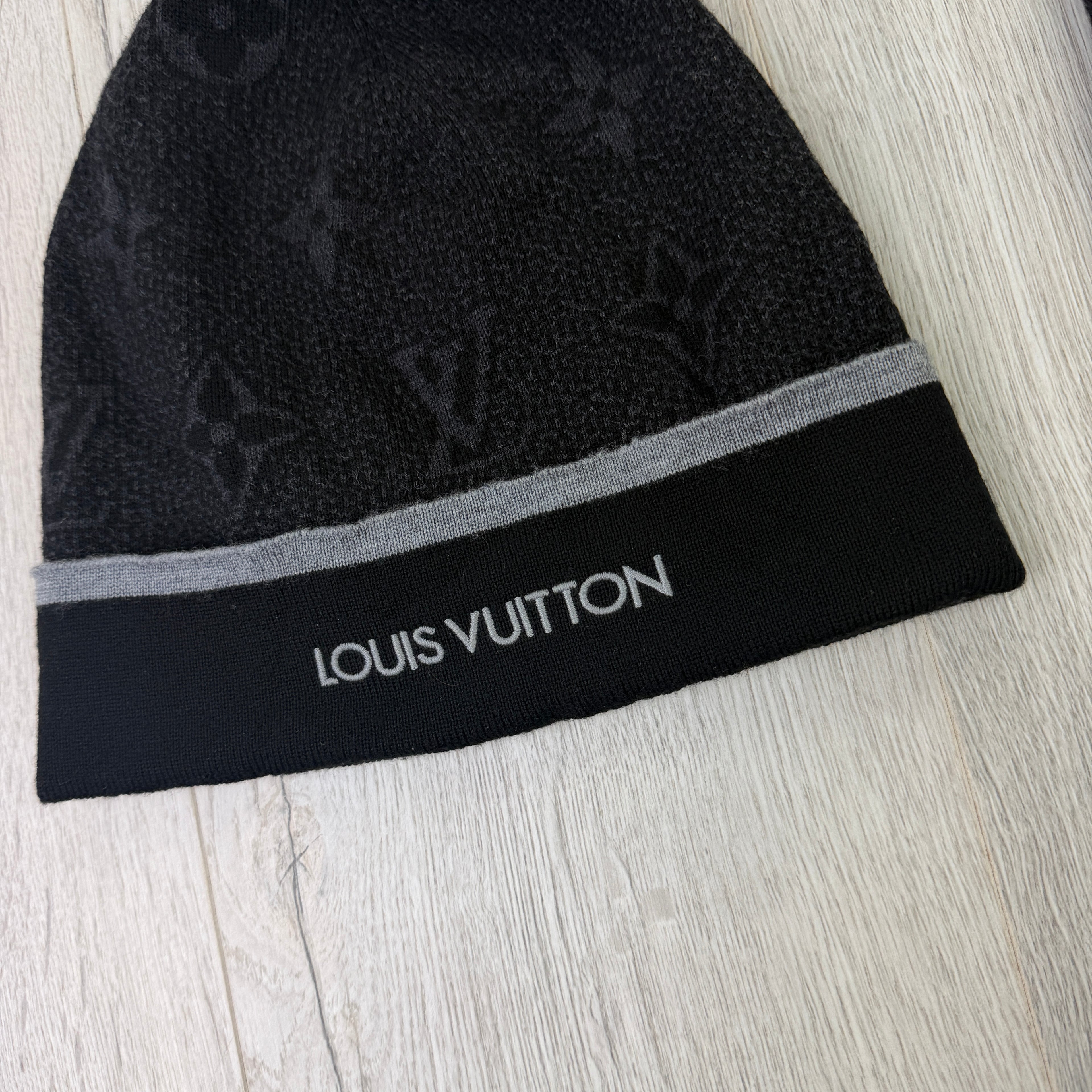 Louis Vuitton Men’s Black Monogram Beanie & Scarf Set