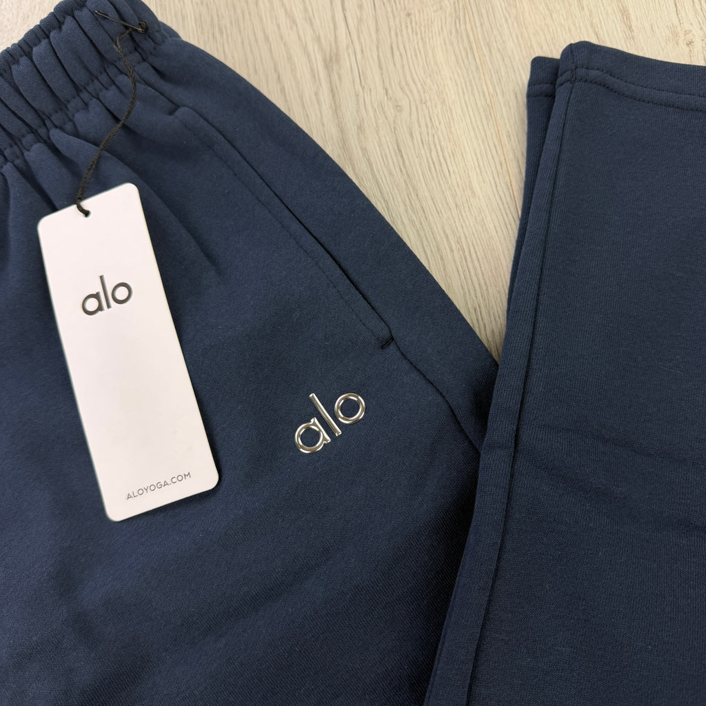 Alo Men’s Navy Straight Bottoms