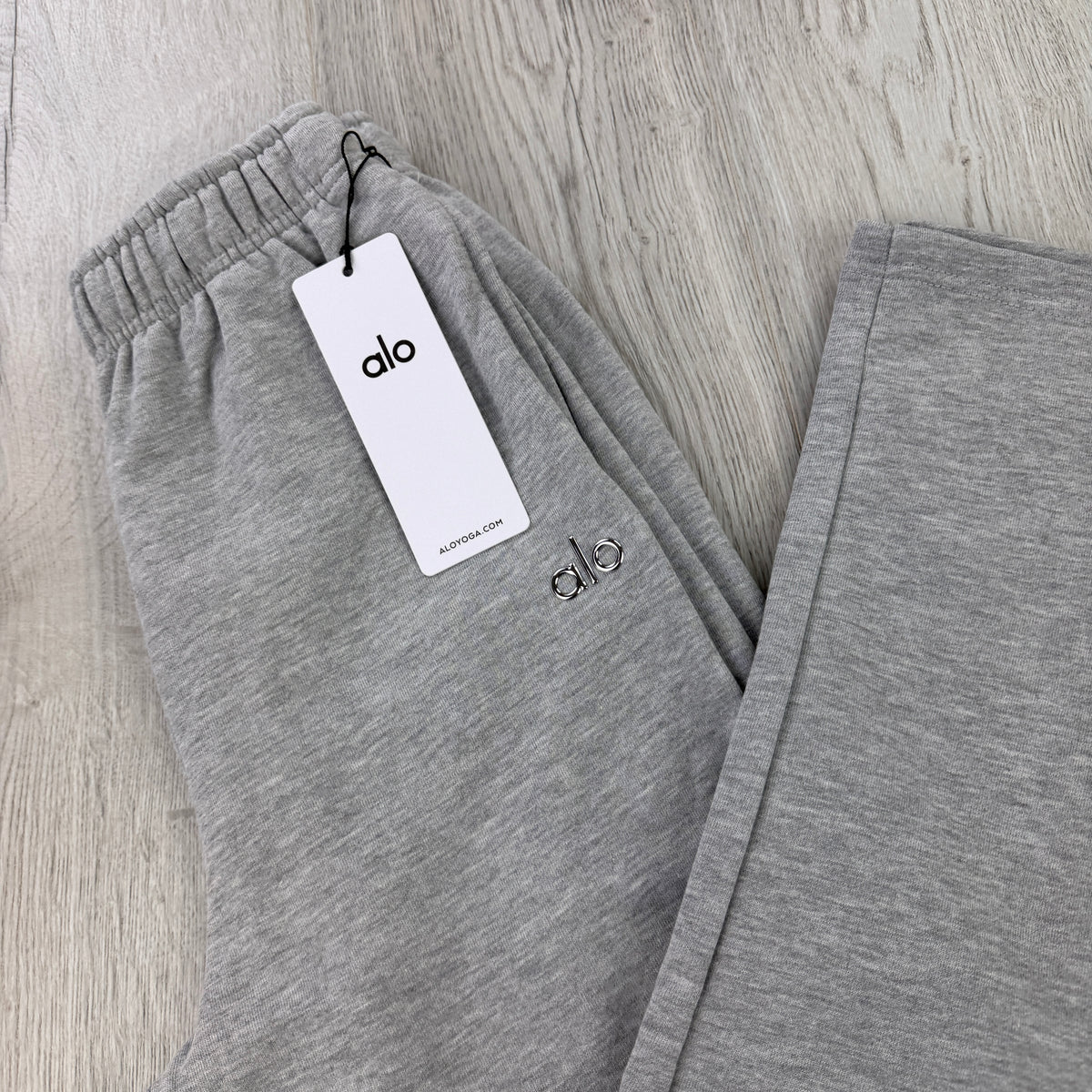 Alo Men’s Grey Straight Bottoms