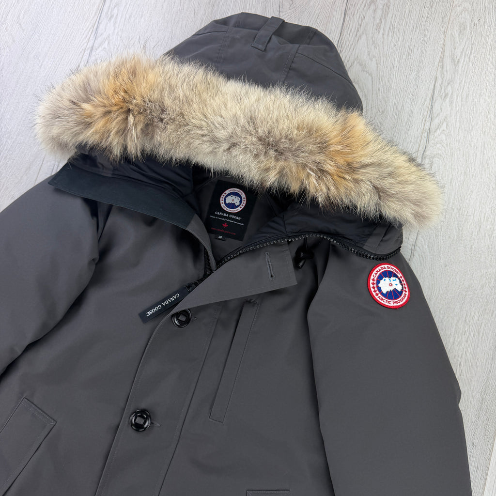 Canada Goose Chateau Men’s Graphite Parker Jacket - Small