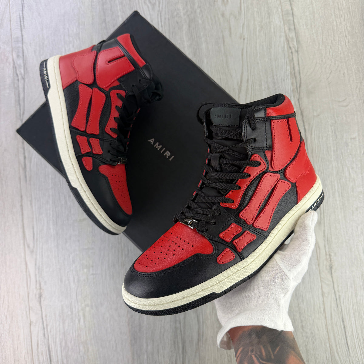 Amiri Men’s Black & Red High Top Bone Runners - Uk 8