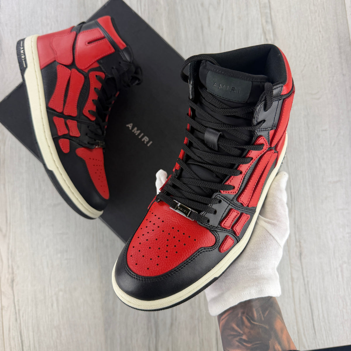 Amiri Men’s Black & Red High Top Bone Runners - Uk 8