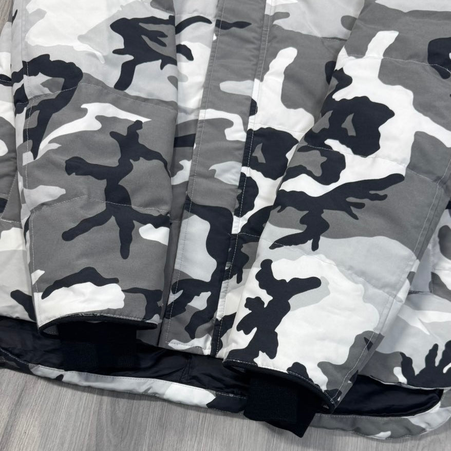 Canada Goose Men’s Camo Black Badge MacMillan - Large