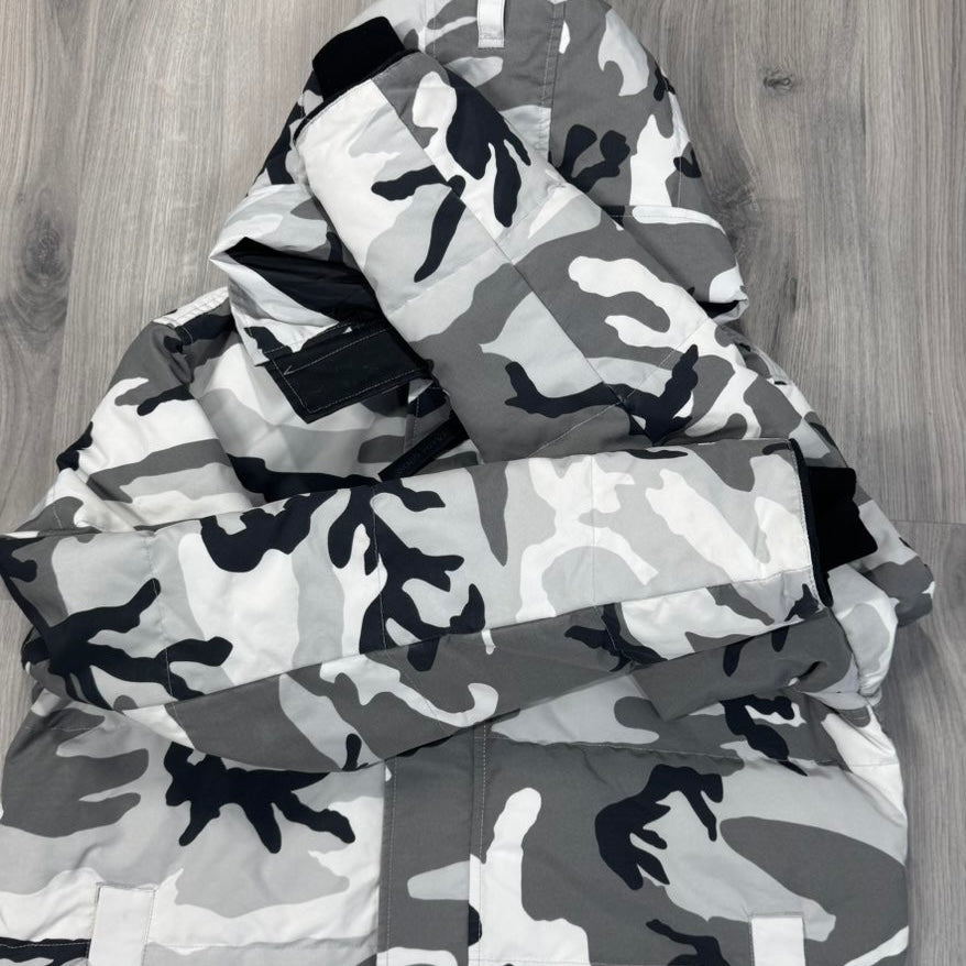 Canada Goose Men’s Camo Black Badge MacMillan - Large