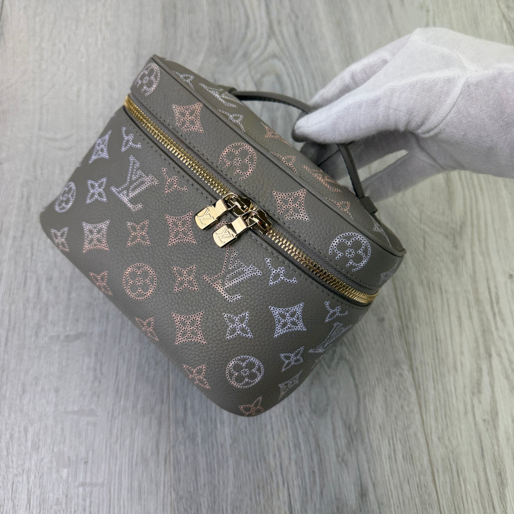 Louis Vuitton Women’s Nice Mini Toiletry Pouch