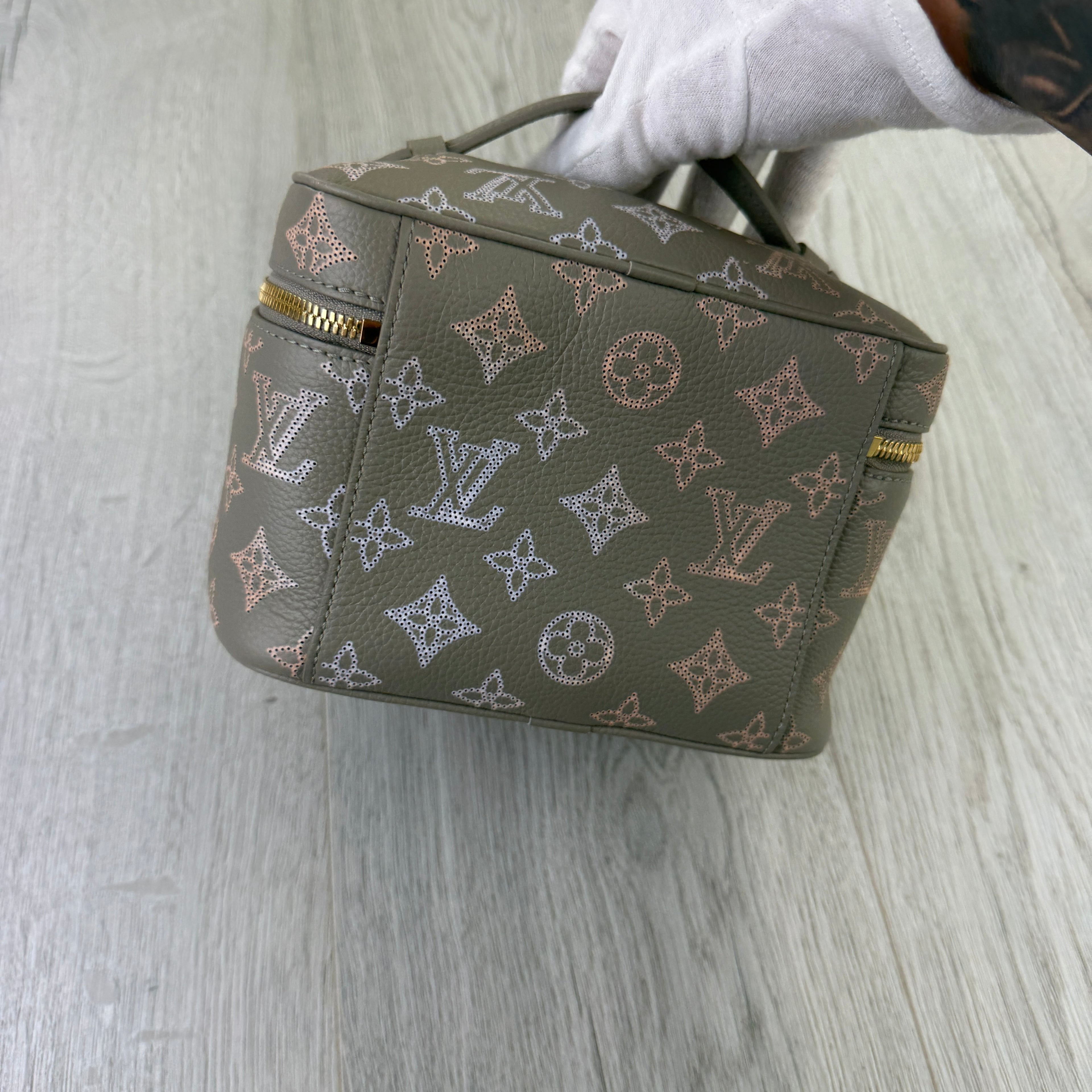 Louis Vuitton Women’s Nice Mini Toiletry Pouch