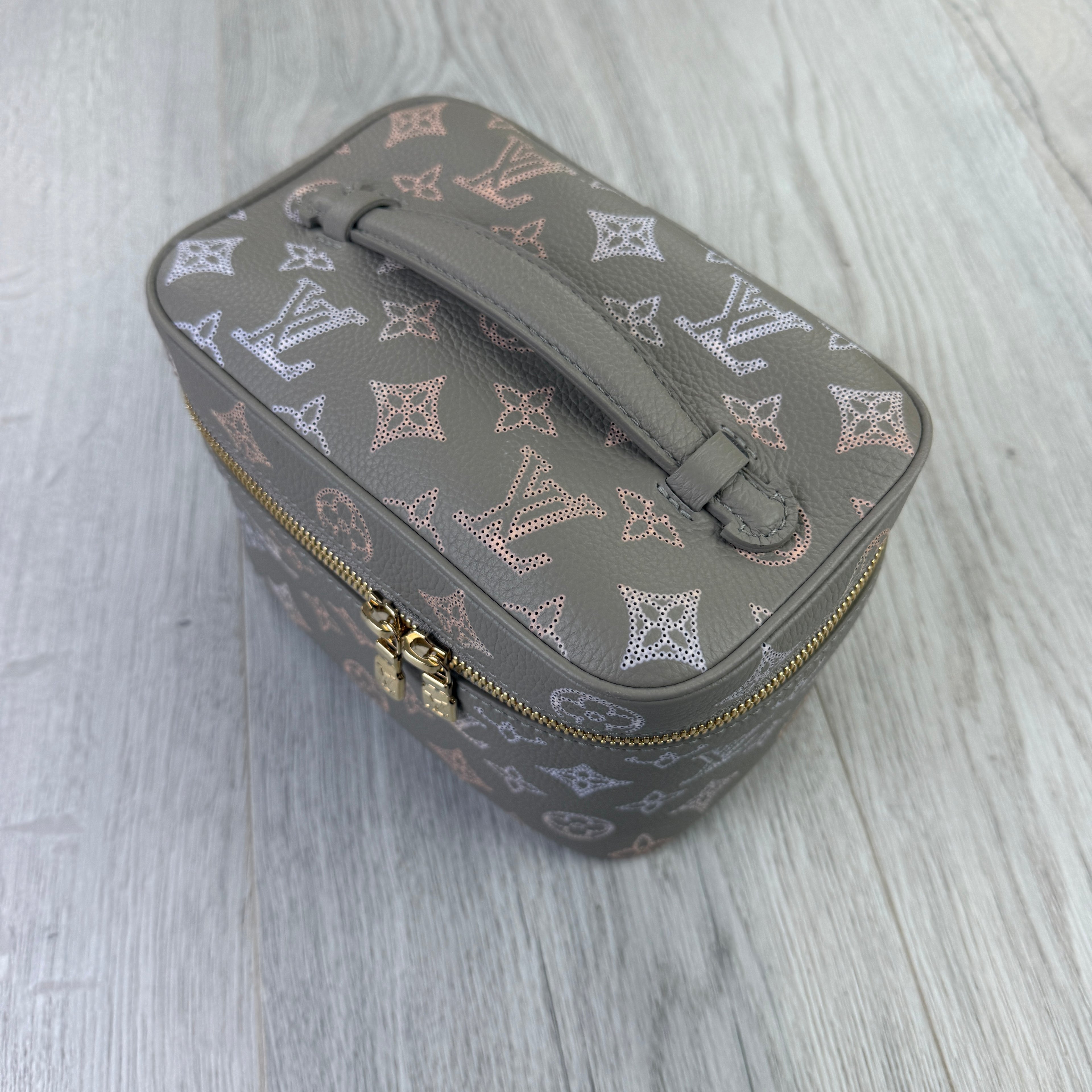Louis Vuitton Women’s Nice Mini Toiletry Pouch