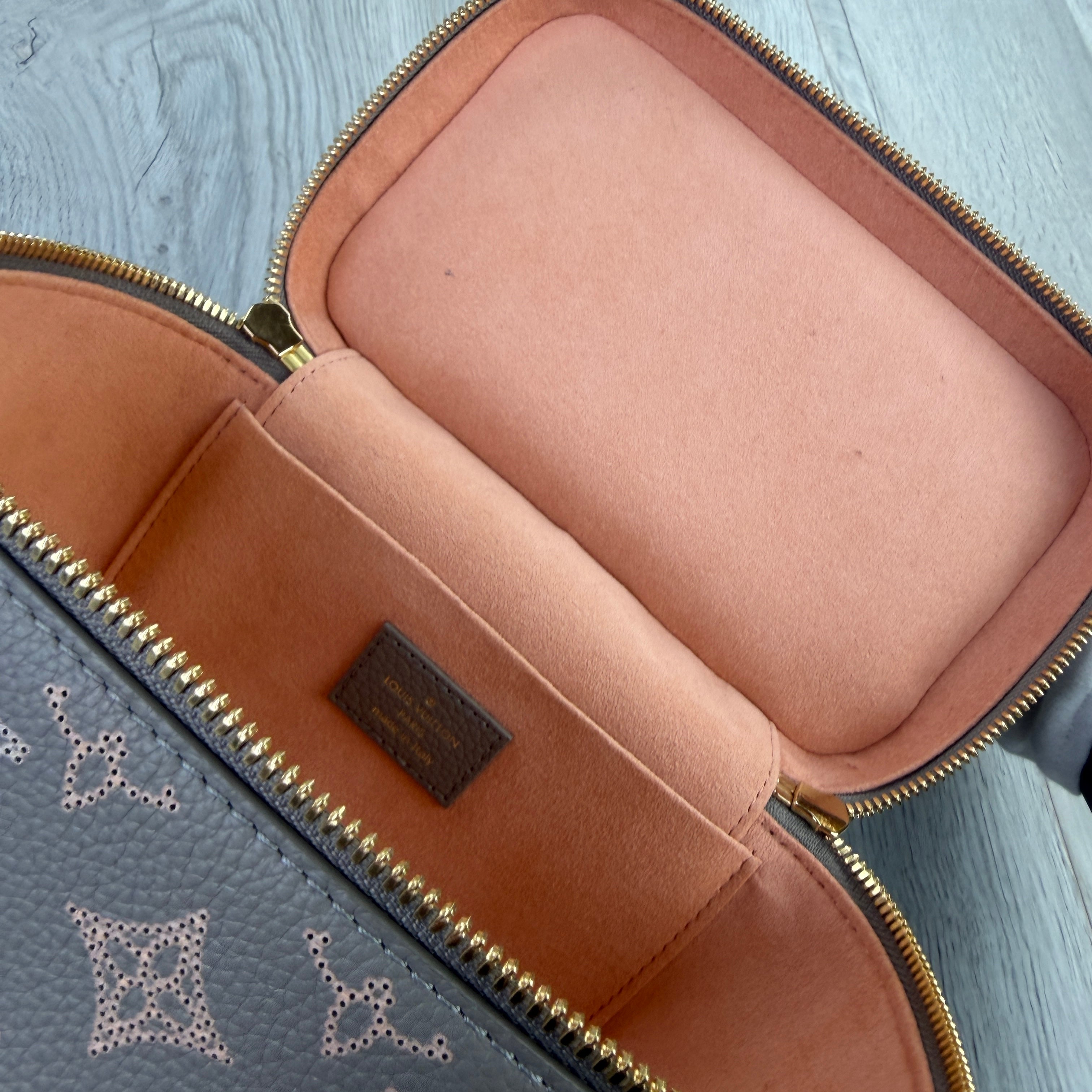 Louis Vuitton Women’s Nice Mini Toiletry Pouch