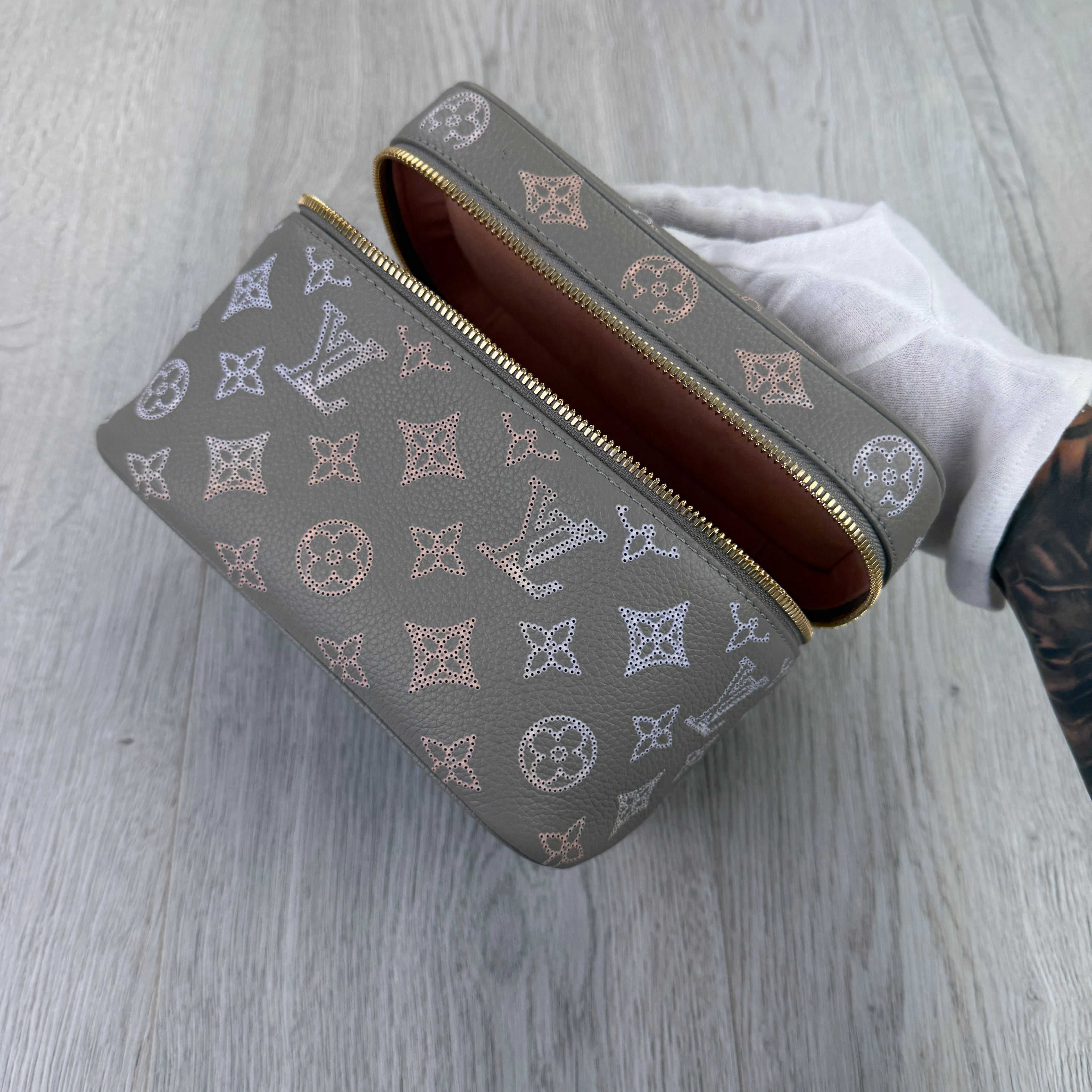 Louis Vuitton Women’s Nice Mini Toiletry Pouch