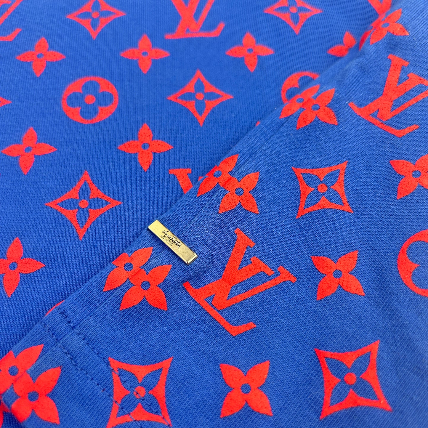 Louis Vuitton Men’s Blue & Red Gradient T-shirt - Large