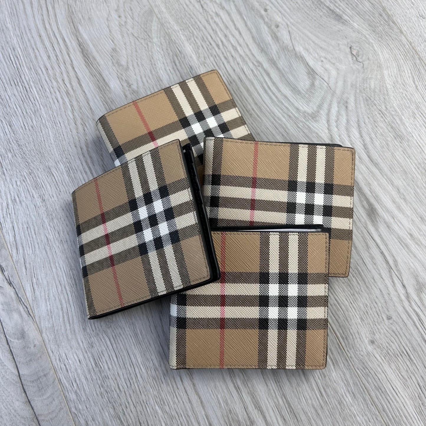 Burberry Men’s Vintage Check Bifold Wallet