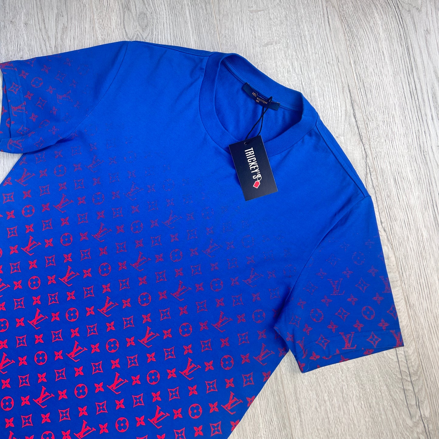 Louis Vuitton Men’s Blue & Red Gradient T-shirt - Large