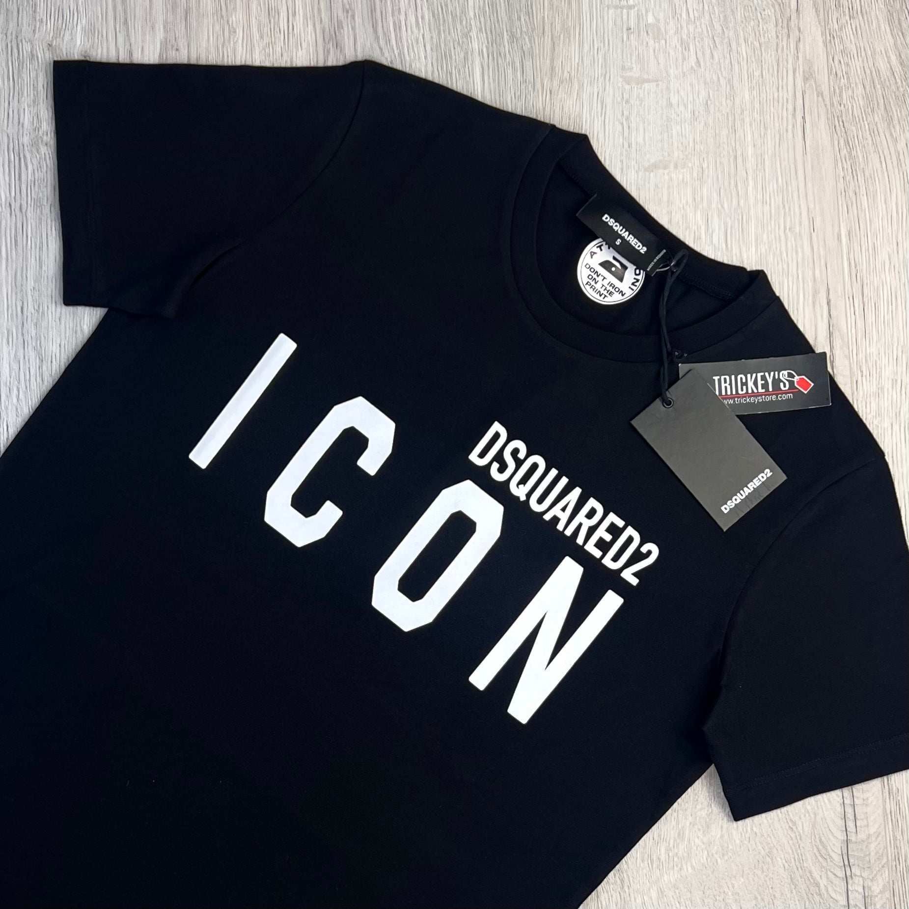 Dsquared2 Men’s ‘ICON’ Black T-shirt