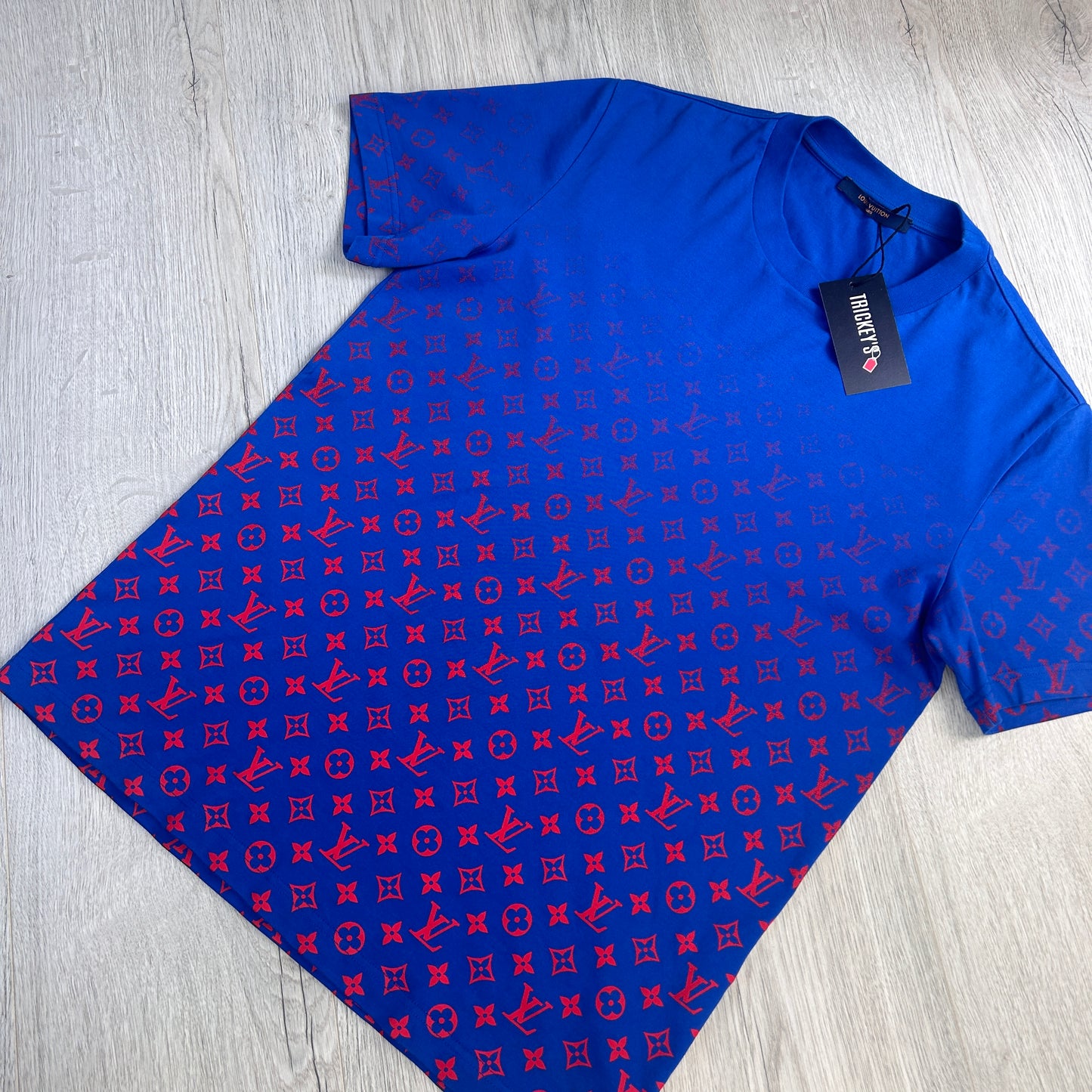 Louis Vuitton Men’s Blue & Red Gradient T-shirt - Large