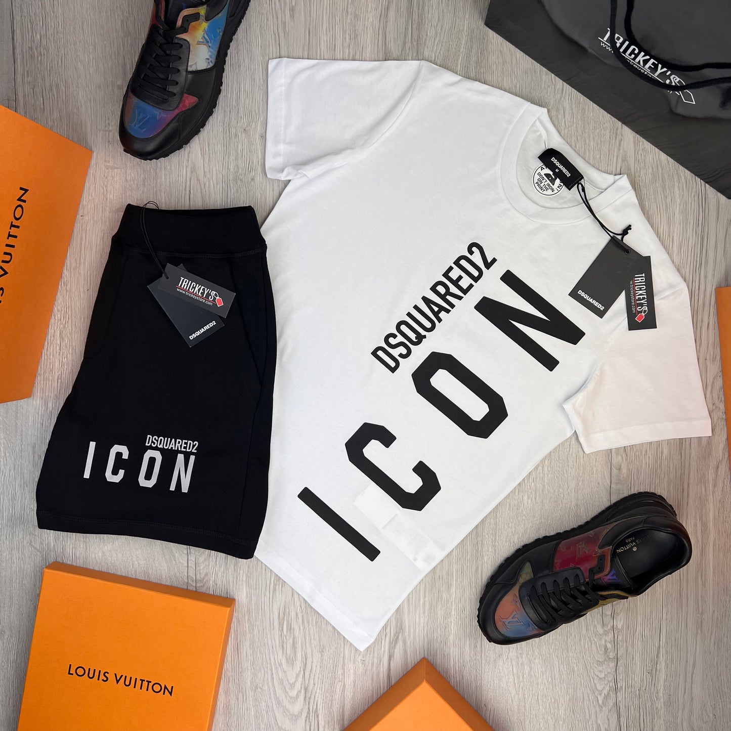 Dsquared2 Men’s T-shirt & Short Set